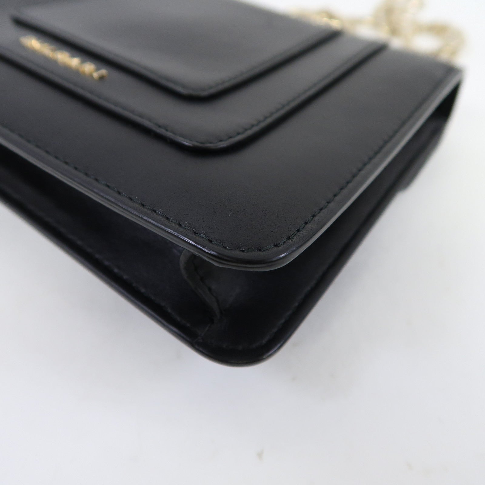 BVLGARI (PRICE DOWN) GHW Chain Shoulder Bag Calfskin Leather Black