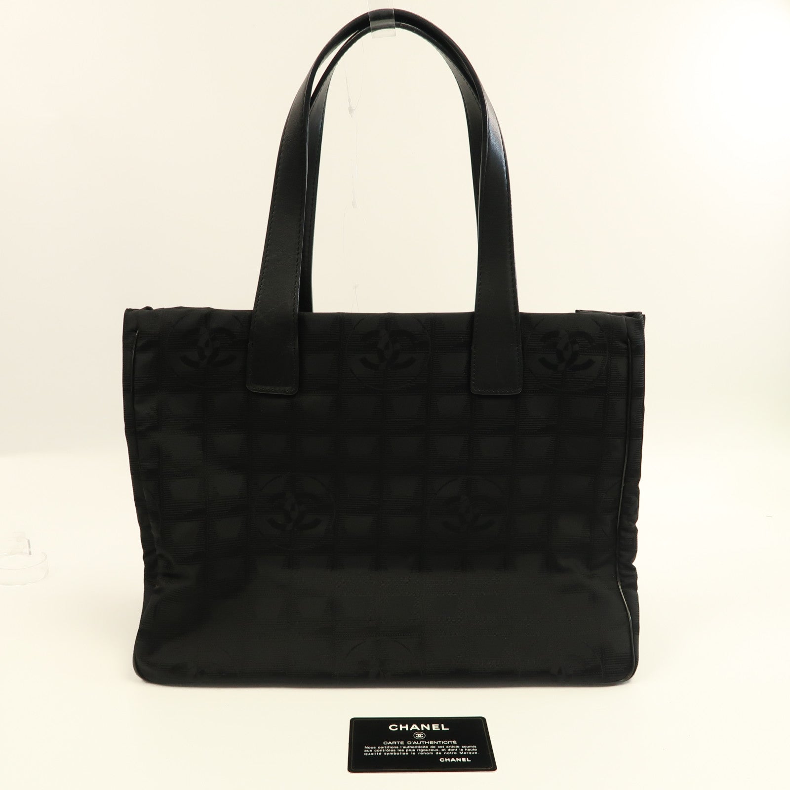 CHANEL 帆布Hand Bag金扣手挽袋黑色