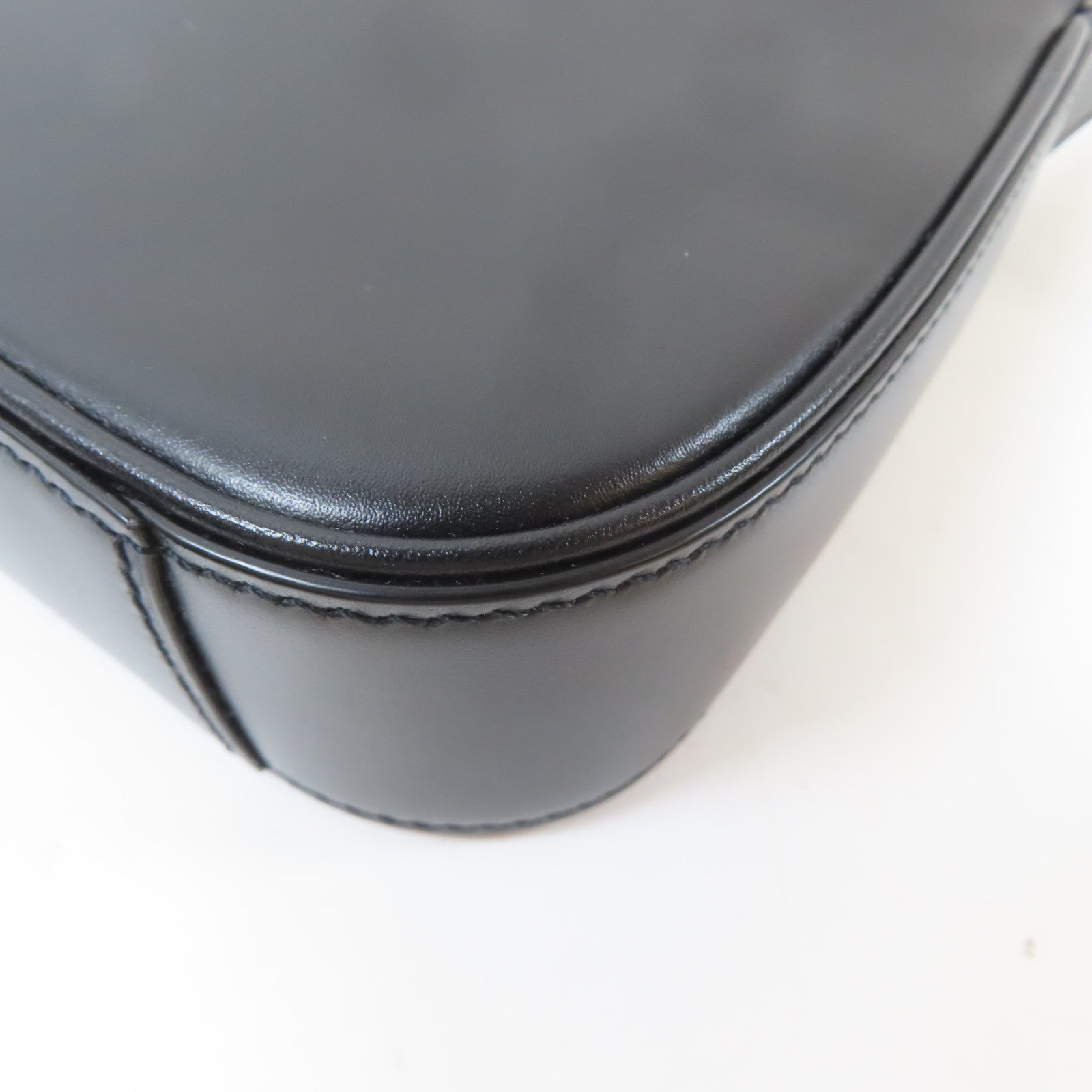 SAINT LAURENT 皮革Mini Le 5 A 7 in Smooth金扣手挽袋黑色