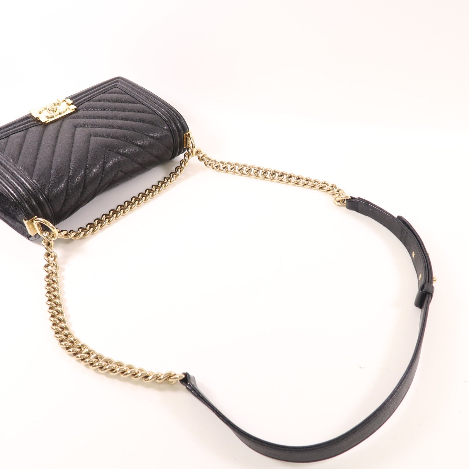 CHANEL 牛皮皮革Boy 25金扣鏈帶肩背袋