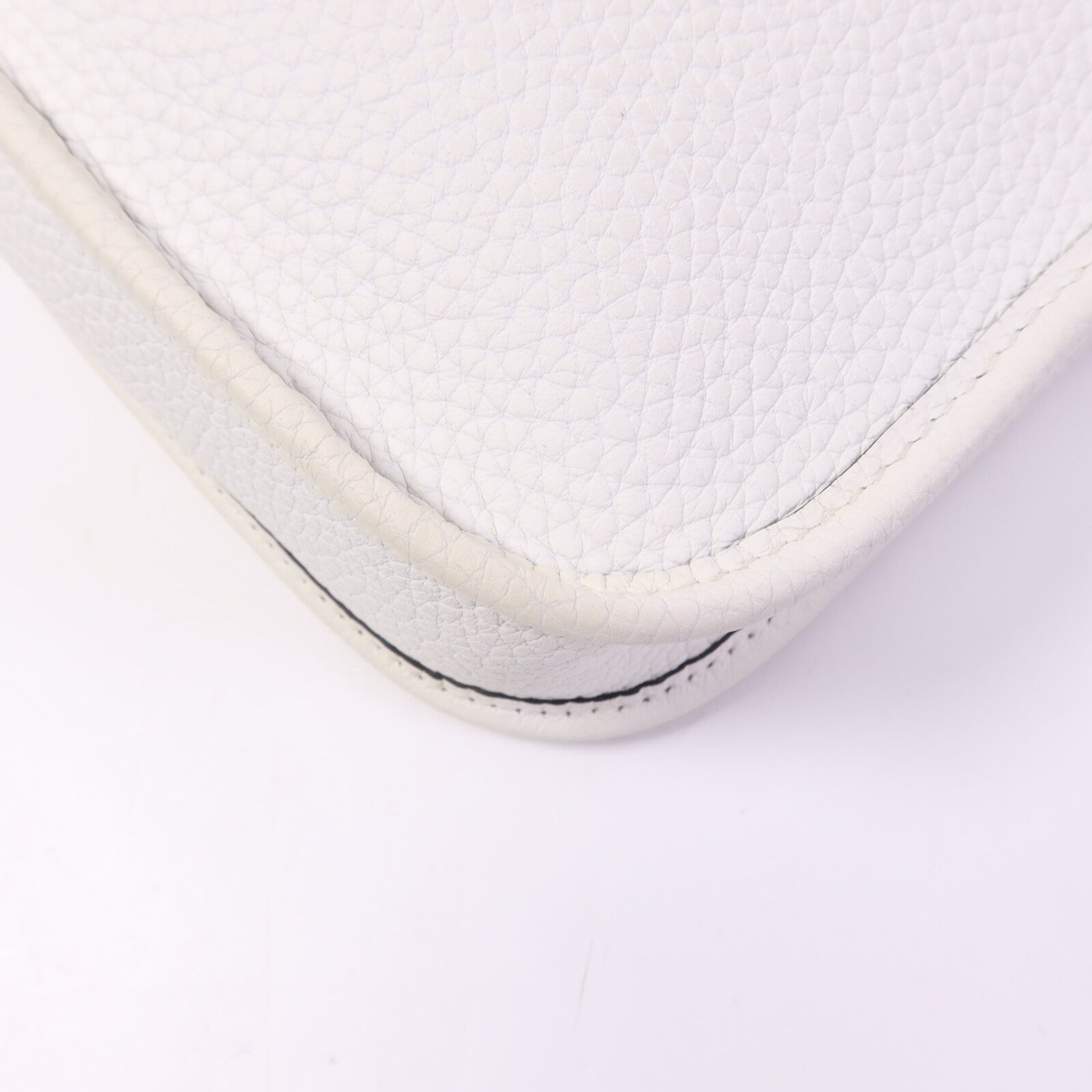 HERMES Clemence皮革Evelyne TPM金扣肩背袋New White
