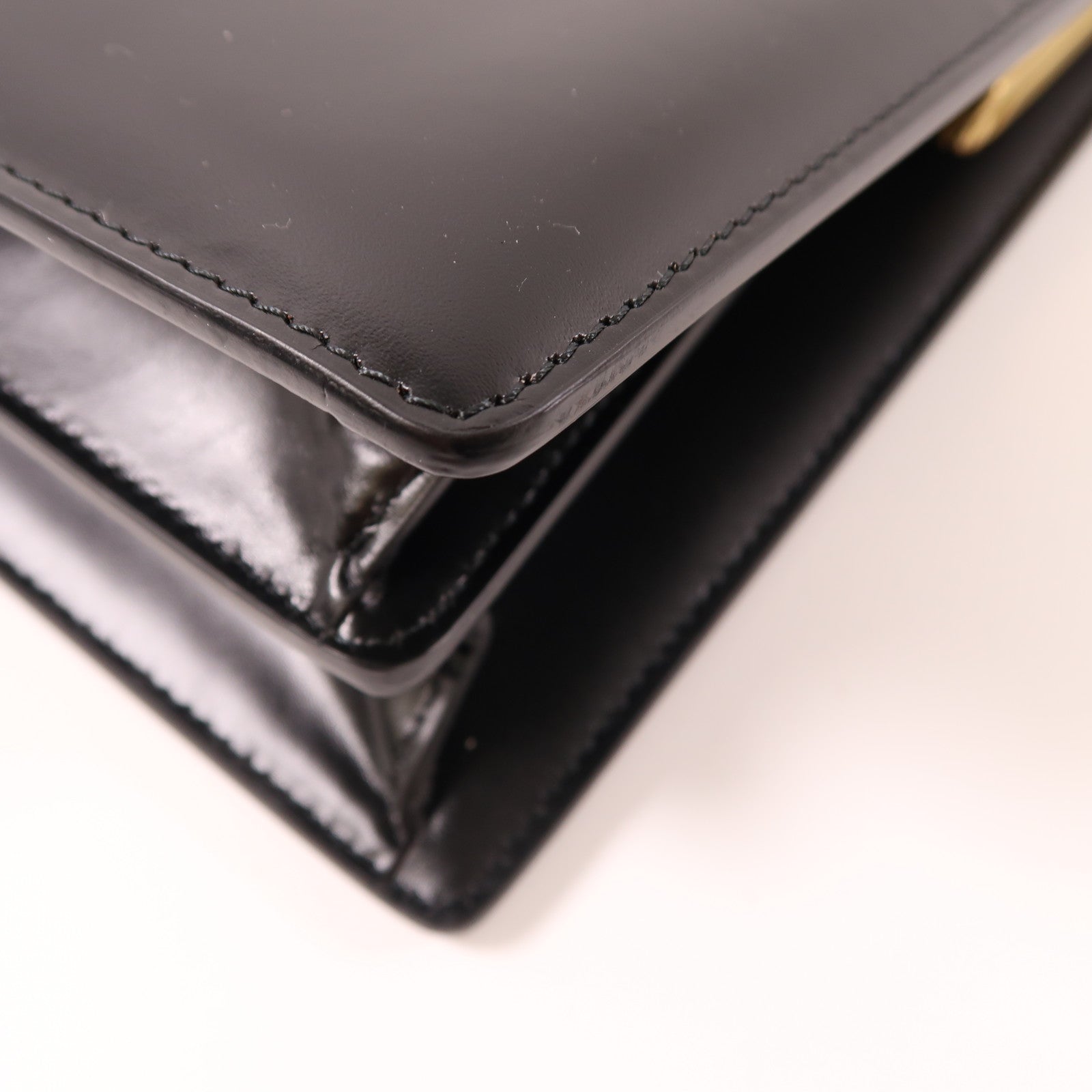 CELINE 牛皮皮革Hand Bag金扣手挽袋黑色