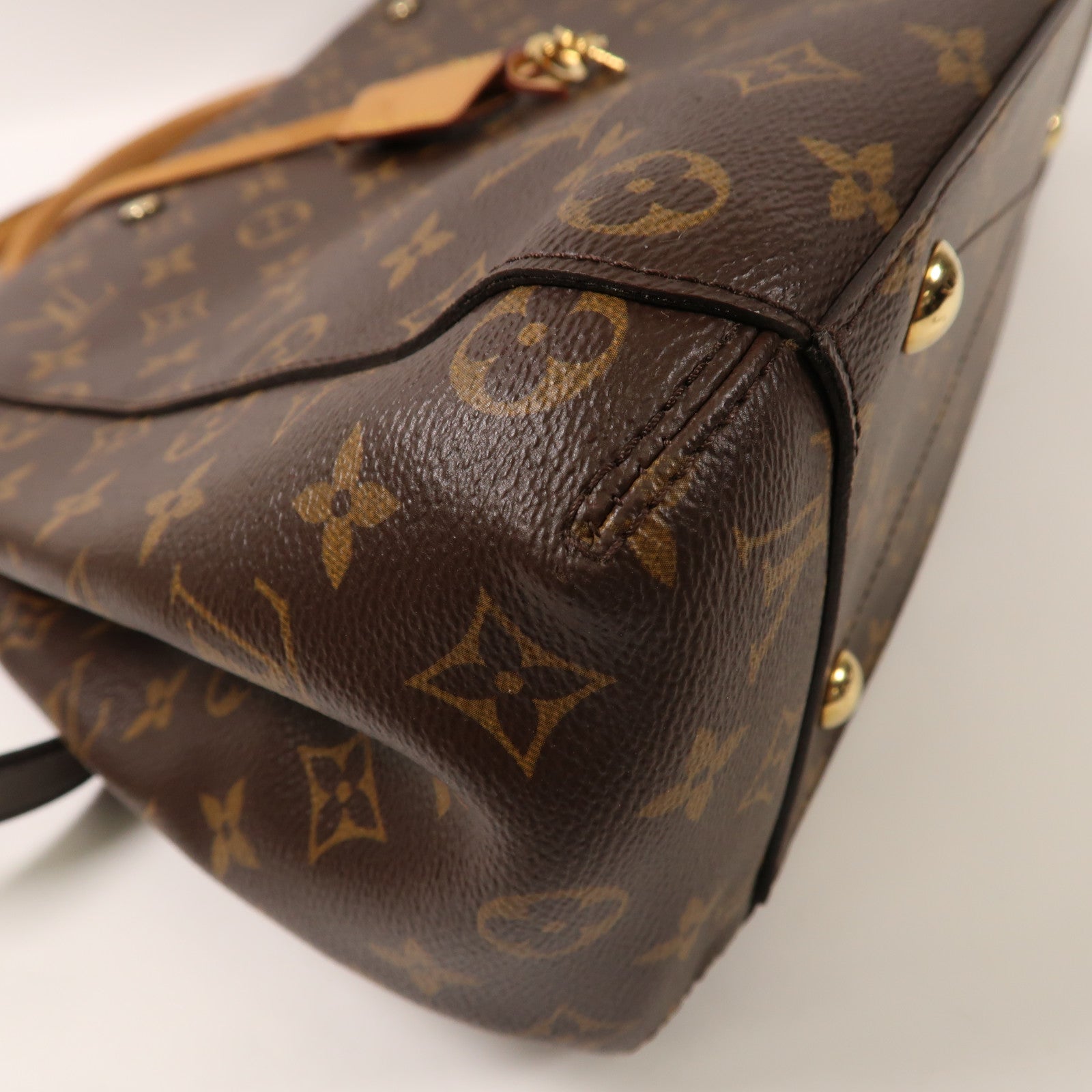 LOUIS VUITTON 【激減優惠】Monogram Montaigne MM金扣手挽肩背兩用袋