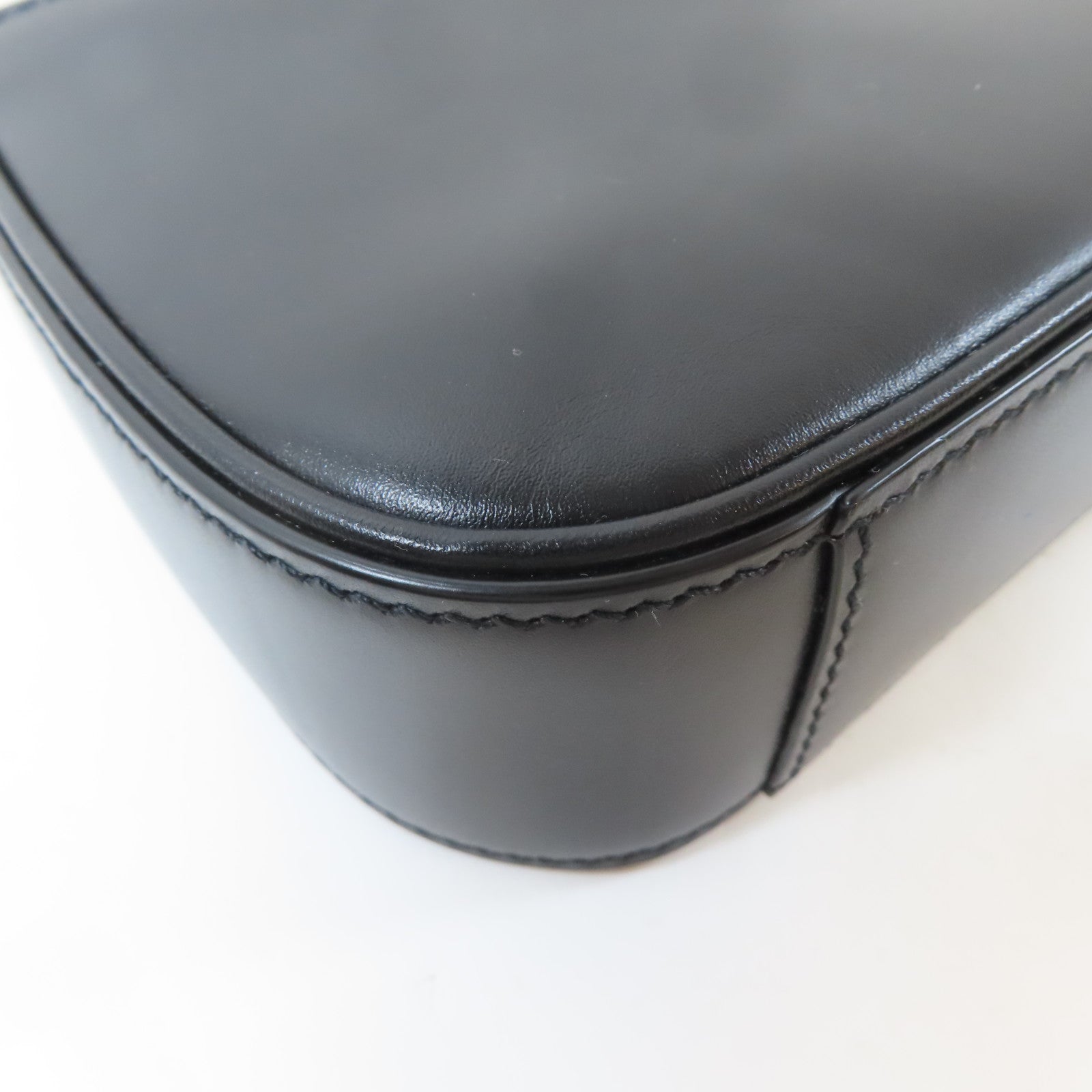 SAINT LAURENT 皮革Mini Le 5 A 7 in Smooth金扣手挽袋黑色