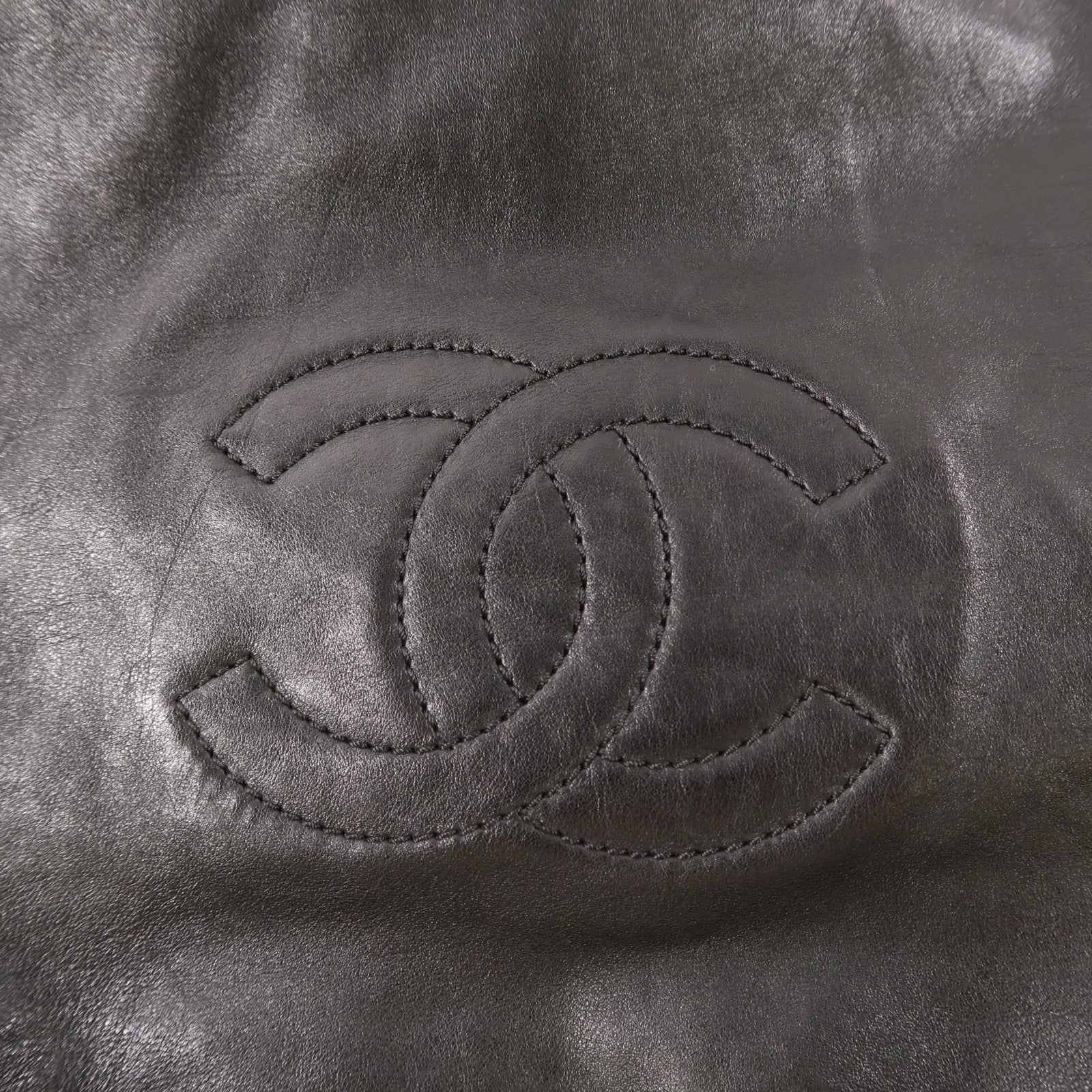 CHANEL 羊皮皮革Shoulder Bag銀扣肩背袋黑色
