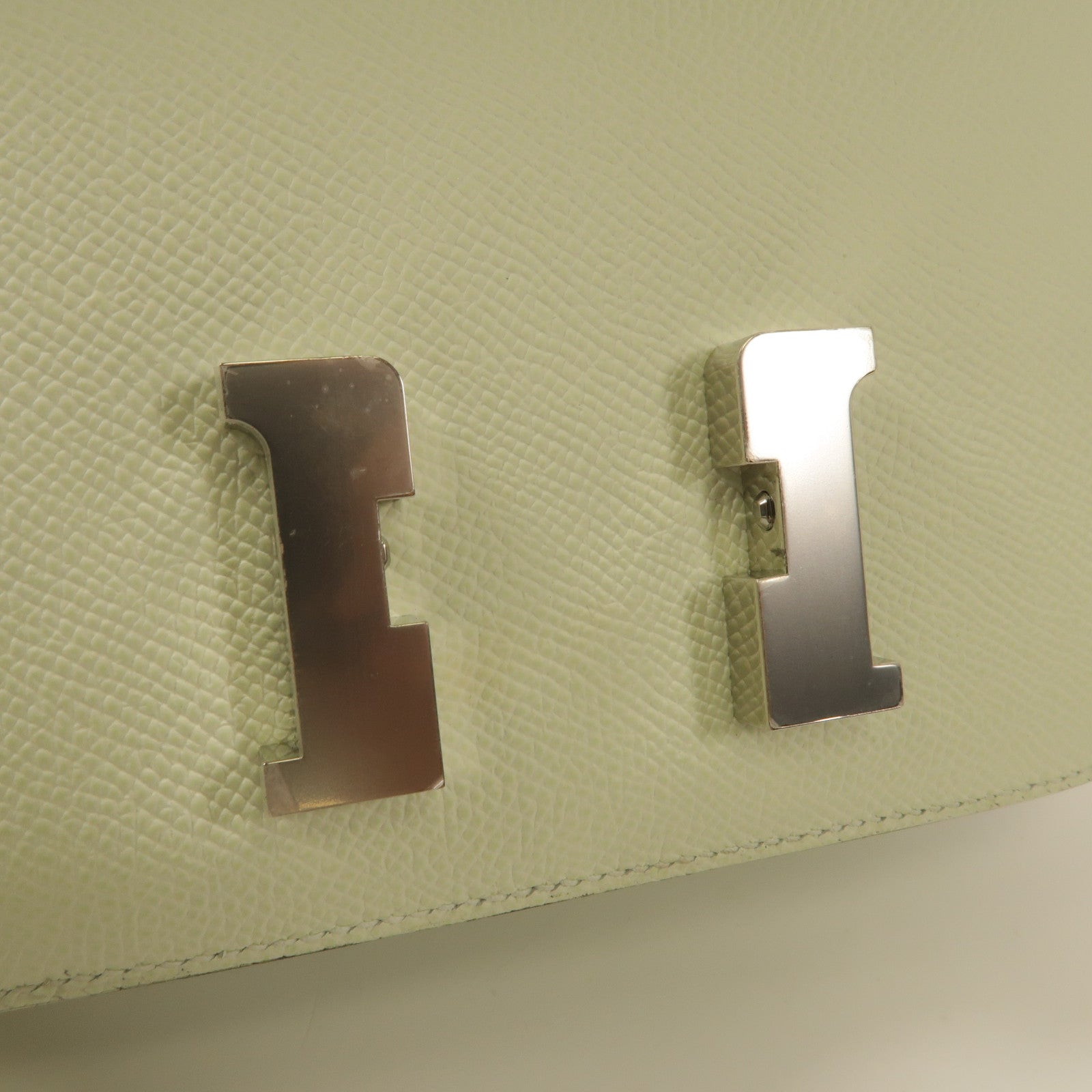 HERMES Epsom皮革Constance III 18肩背袋Vert Fizz