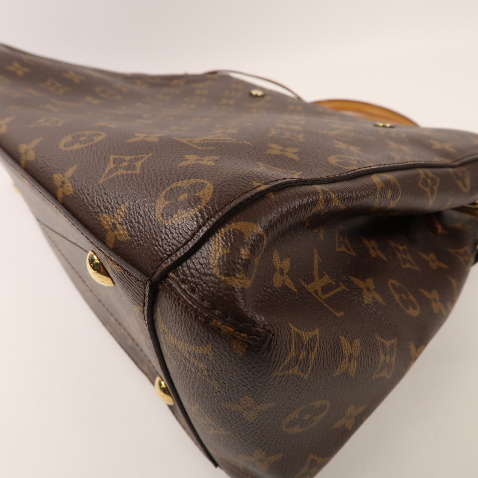 LOUIS VUITTON 【激減優惠】Monogram Montaigne MM金扣手挽肩背兩用袋