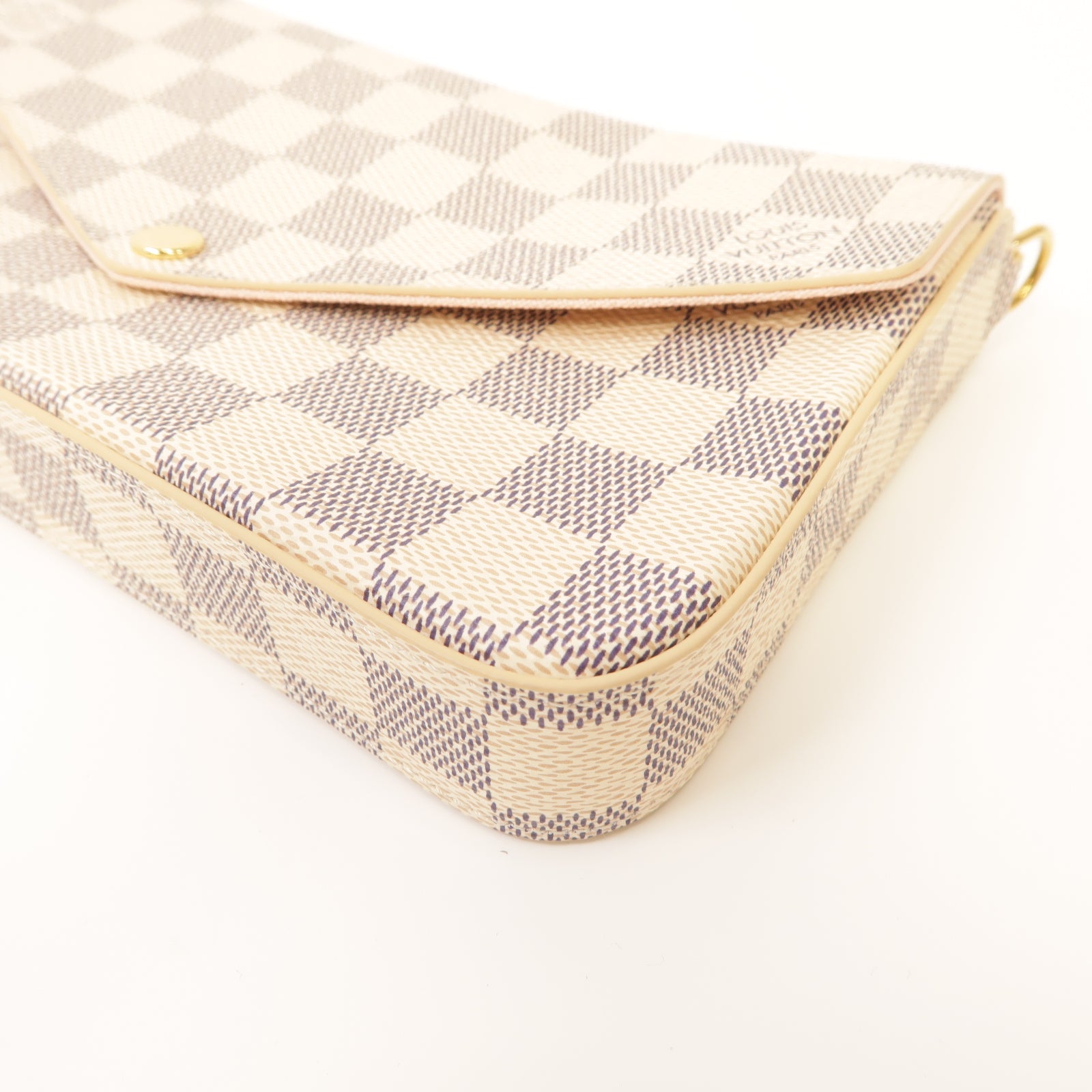 LOUIS VUITTON Damier Azur Pochette Felicice金扣鏈帶肩背袋白色