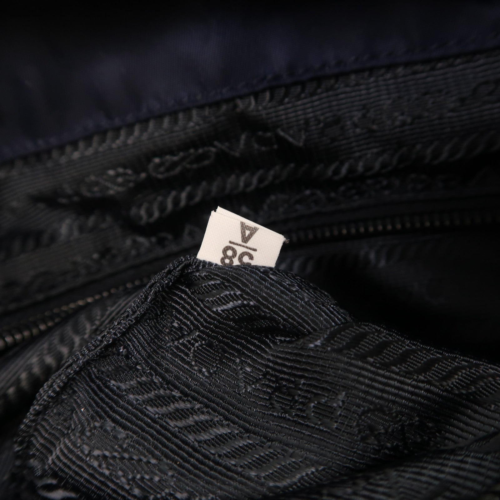 PRADA 【激減優惠】尼龍Backpack銀扣背包藍色