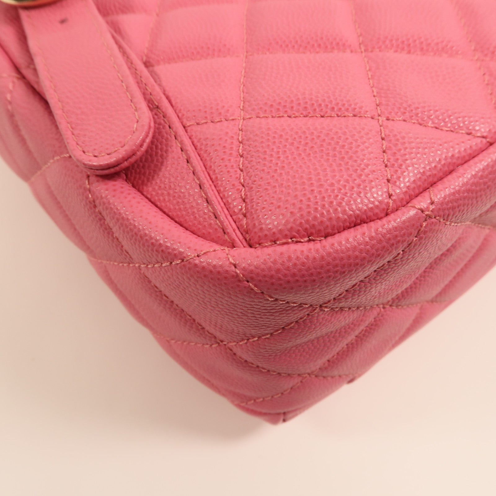 CHANEL 牛皮皮革Rucksack金扣鏈帶背包