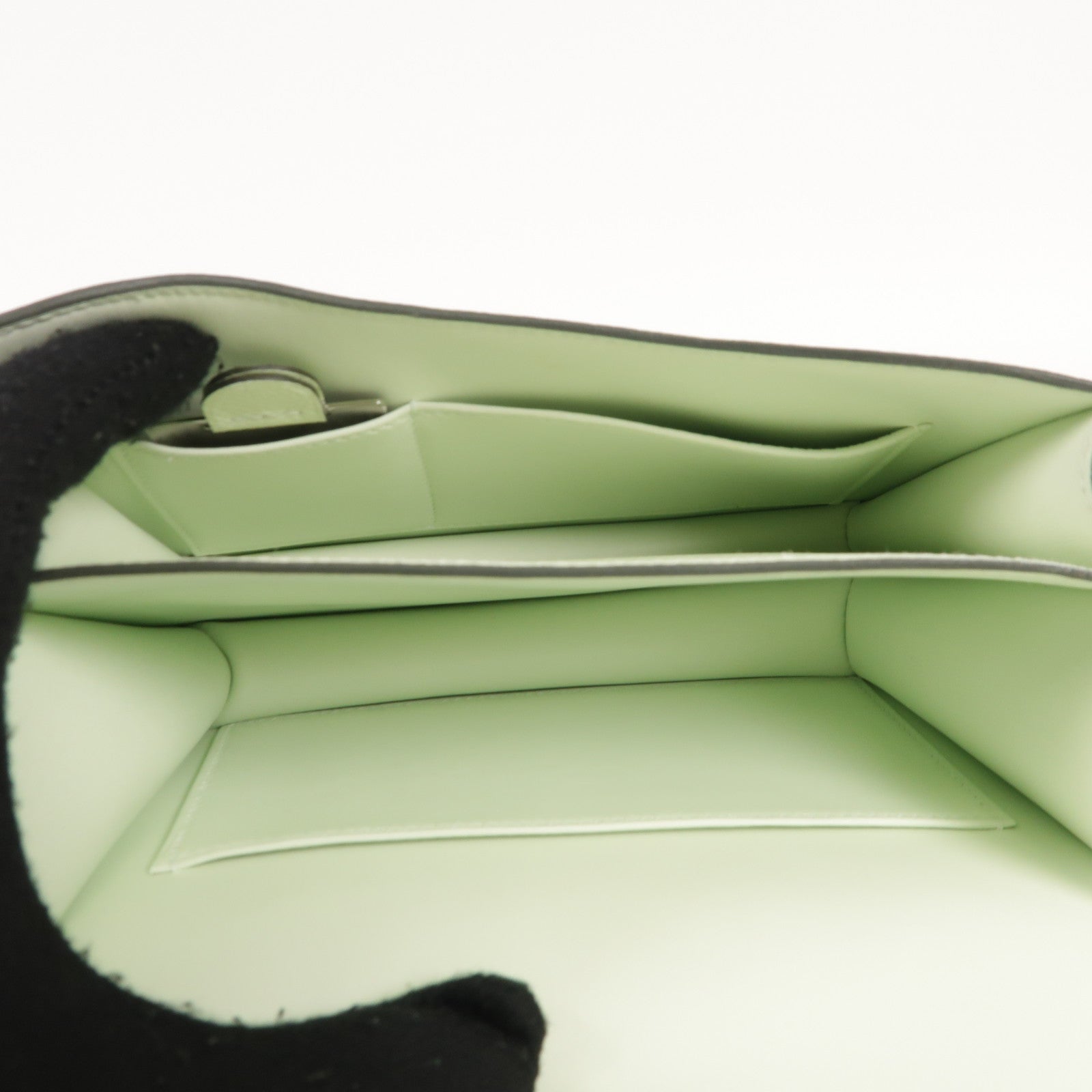 HERMES Epsom皮革Constance III 18肩背袋Vert Fizz