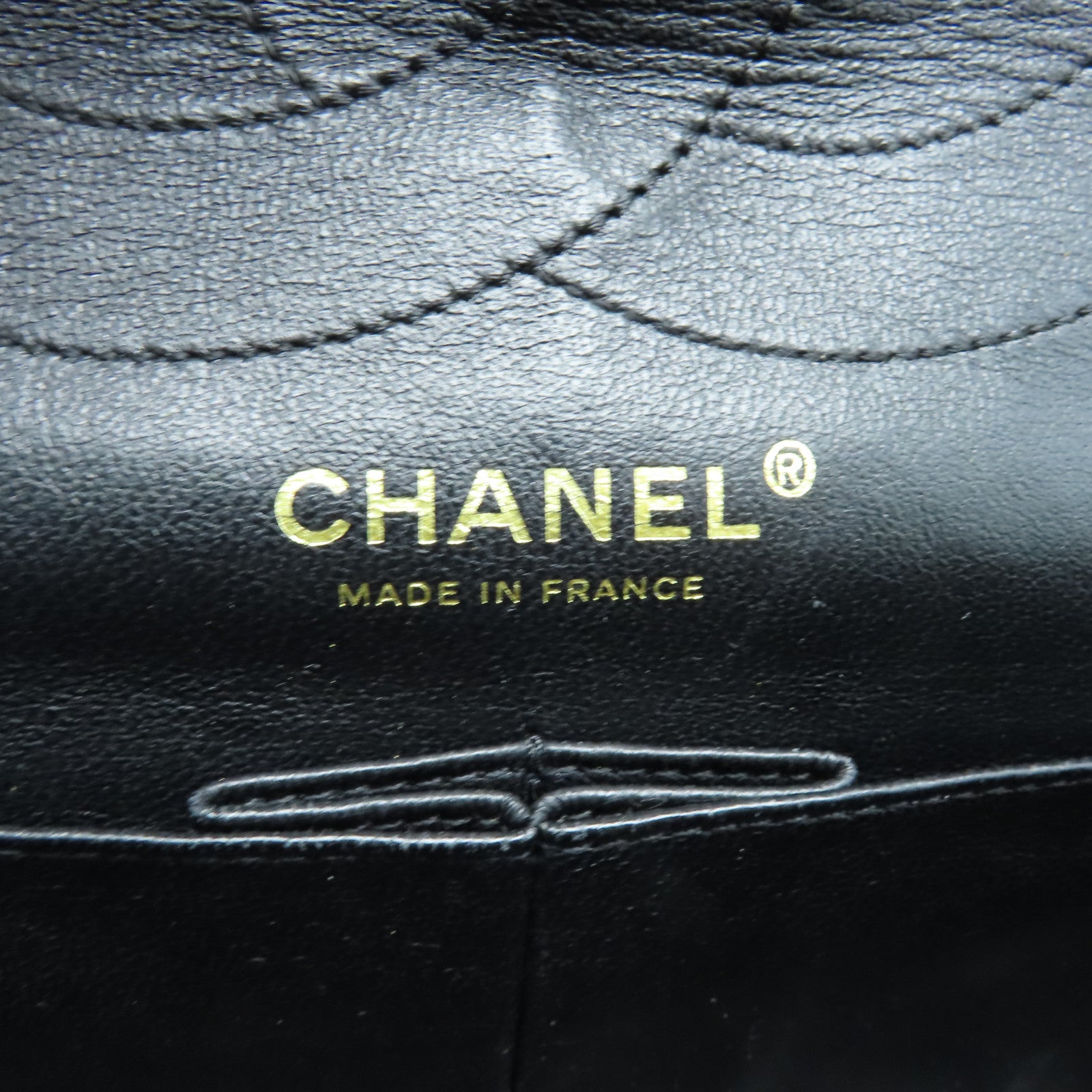 CHANEL シャネルカフス 首元でエレガントに輝く♪】 CHANEL ネックレス (CHANEL