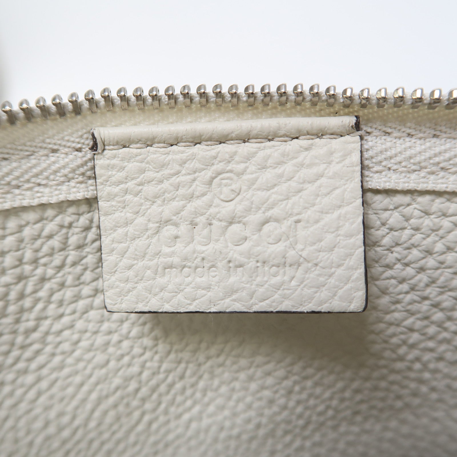 GUCCI 牛皮皮革Rucksack銀扣背包白色