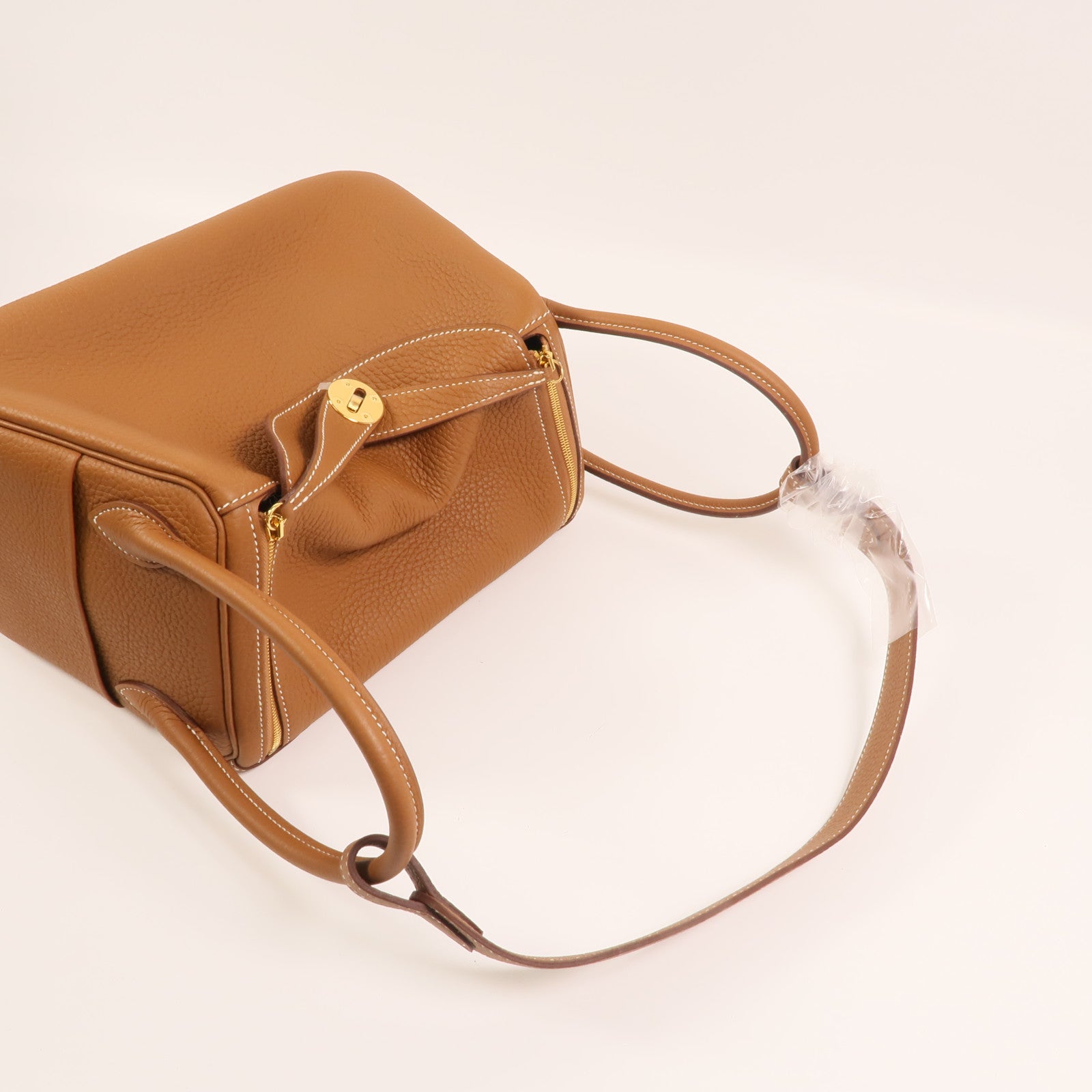 HERMES Clemence皮革Lindy 26金扣手挽肩背兩用袋Gold