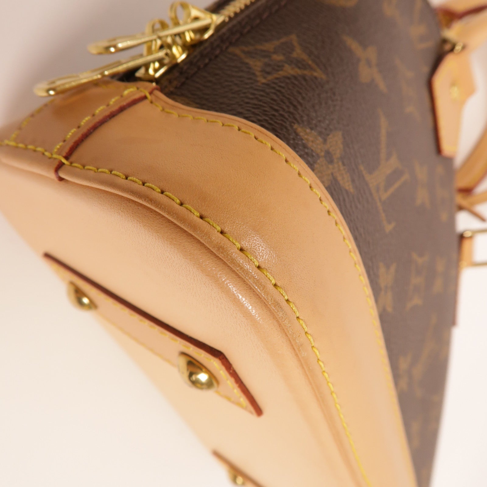 LOUIS VUITTON Monogram Alma BB金扣手挽肩背兩用袋棕色