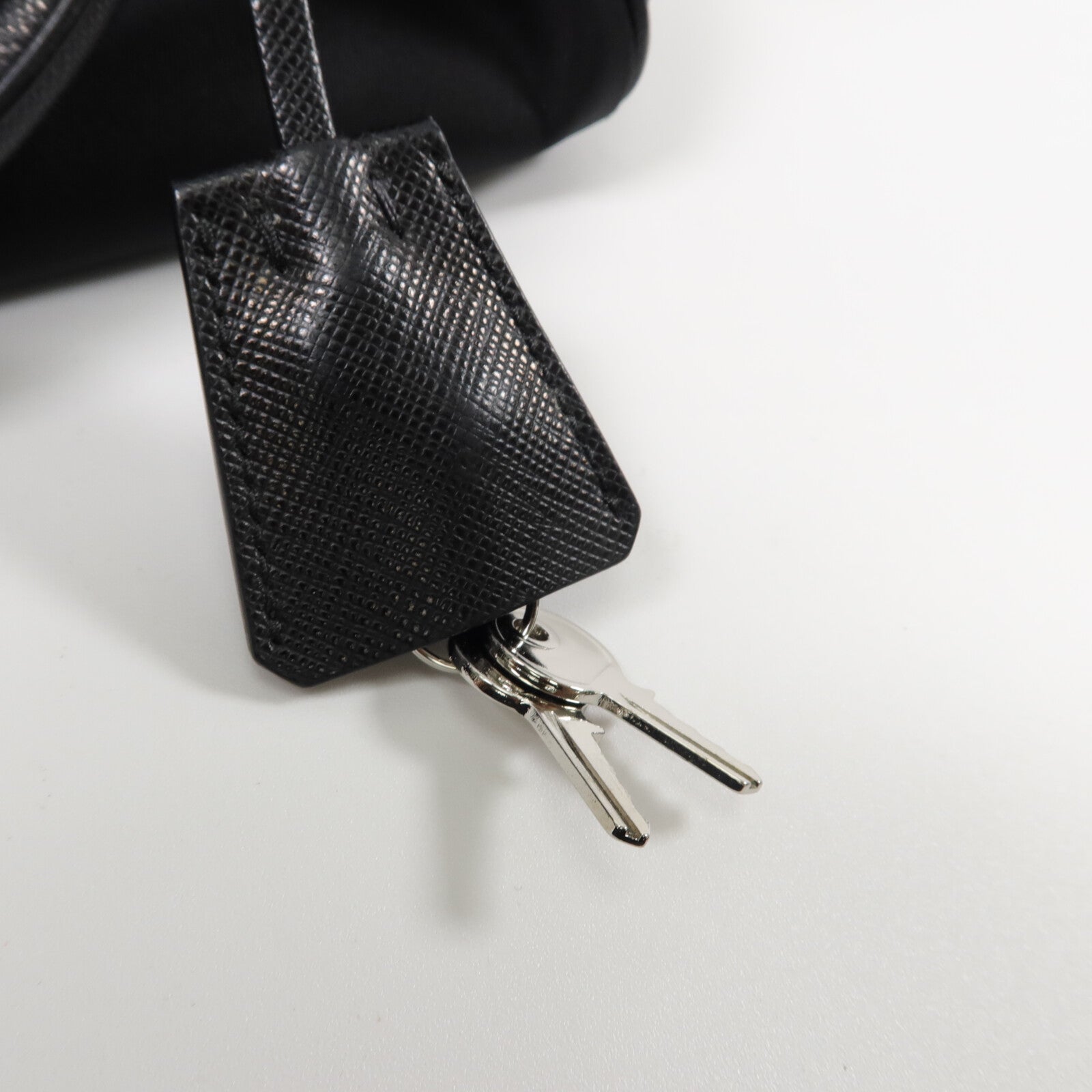 PRADA 尼龍2 Way Shoulder手挽肩背兩用袋