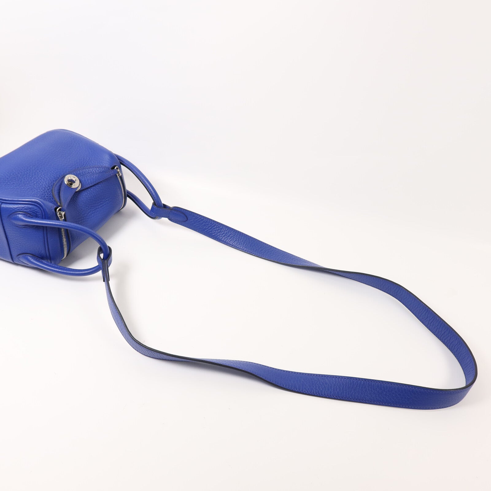 HERMES Clemence皮革Mini Lindy銀扣手挽肩背兩用袋Bleu Electrique
