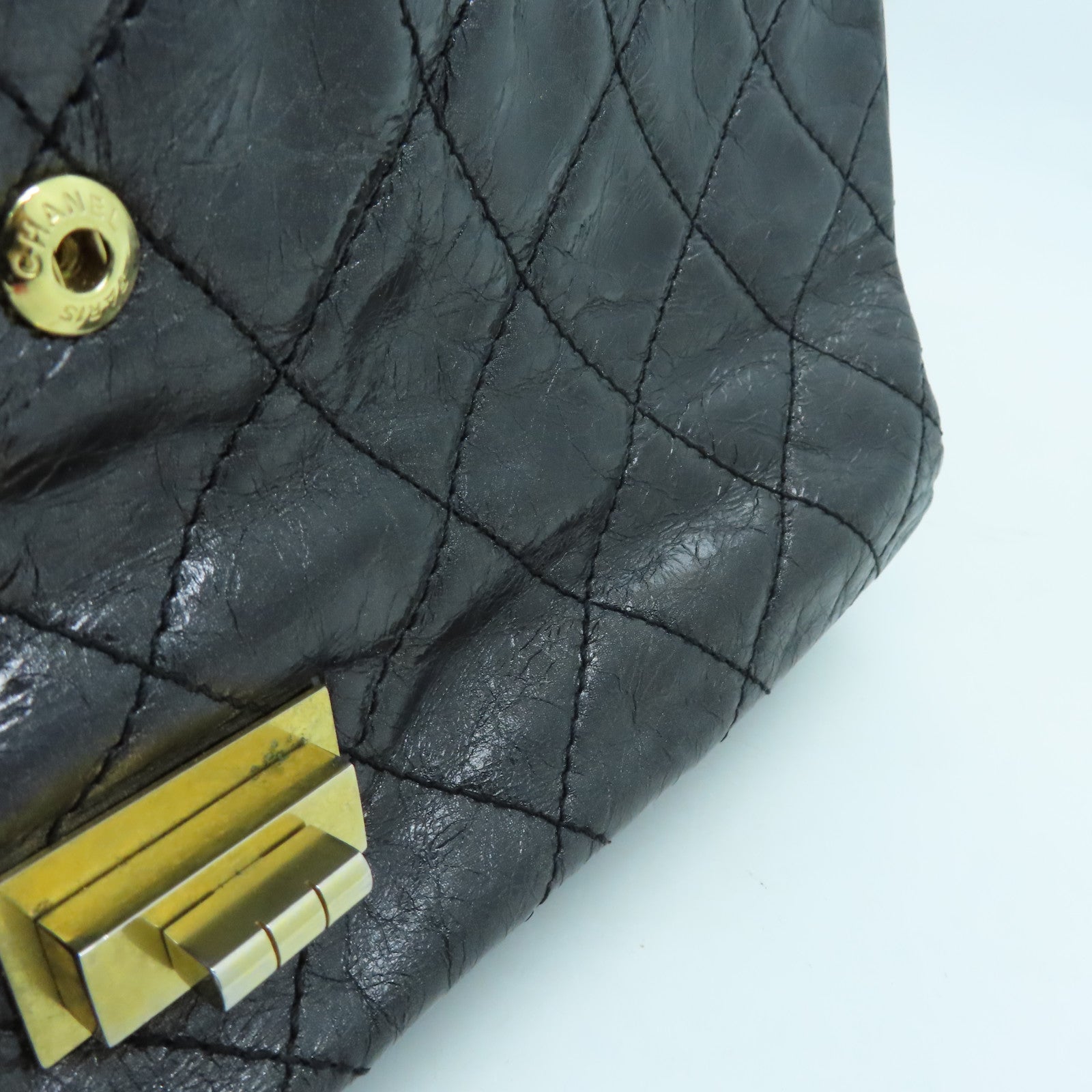 CHANEL 【清倉大減價】菱格牛皮皮革2.55金扣鏈帶肩背袋黑色