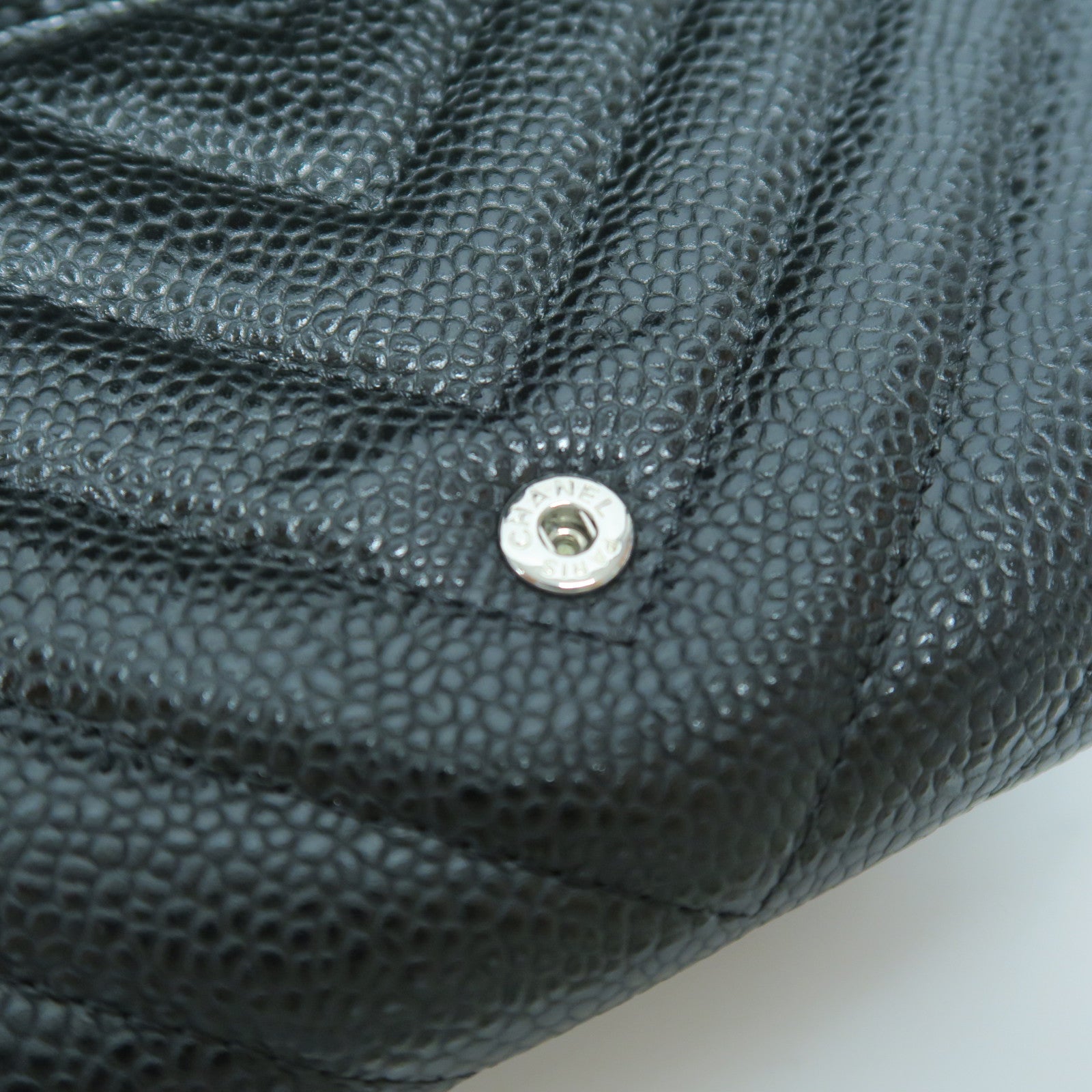 CHANEL 斜紋Caviar皮革Wallet銀扣錢包黑色