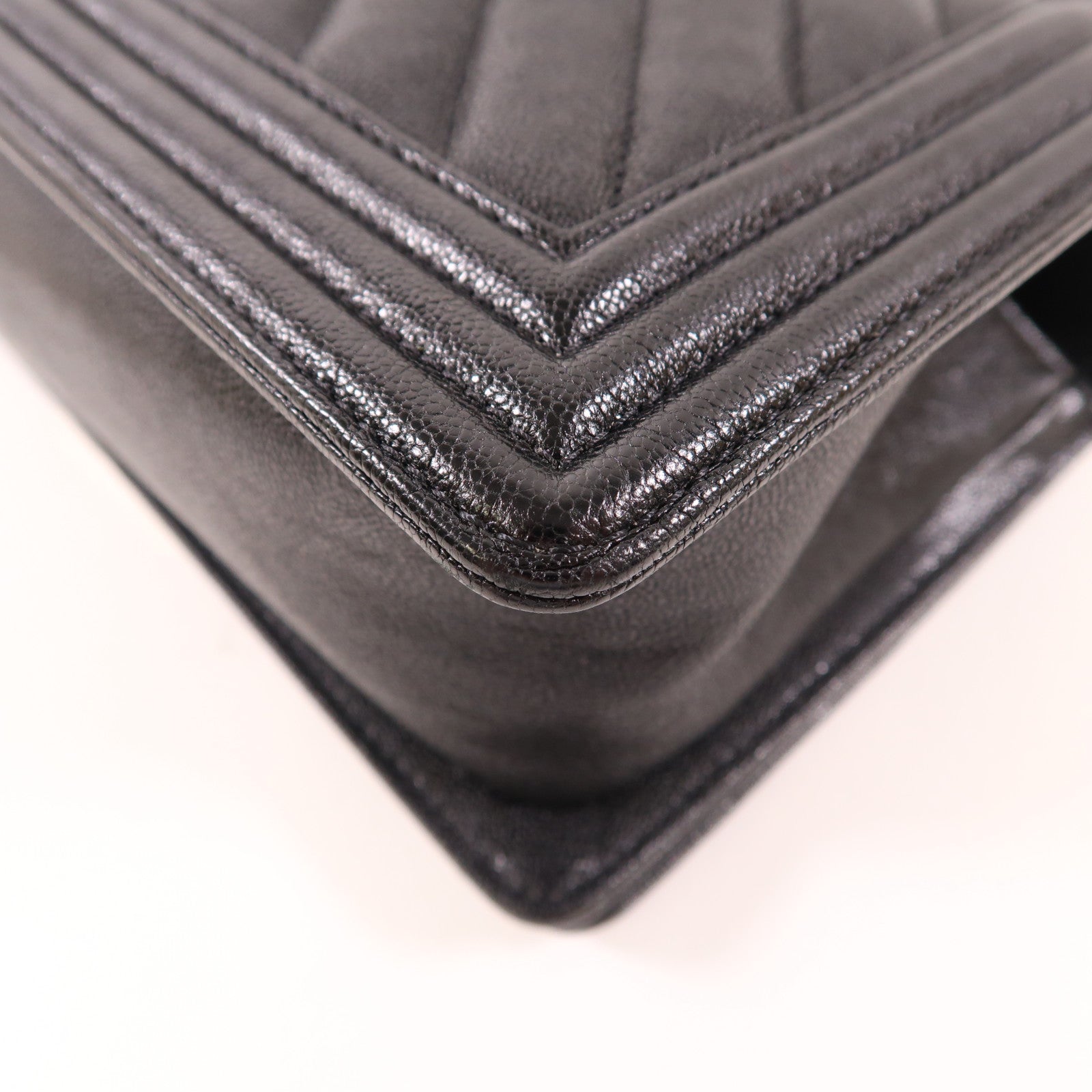 CHANEL 牛皮皮革Boy 25金扣鏈帶肩背袋