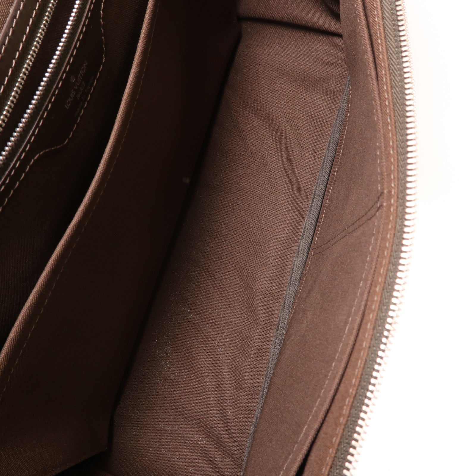 LOUIS VUITTON Taiga Taimyr Grizzli銀扣肩背袋棕色/綠色