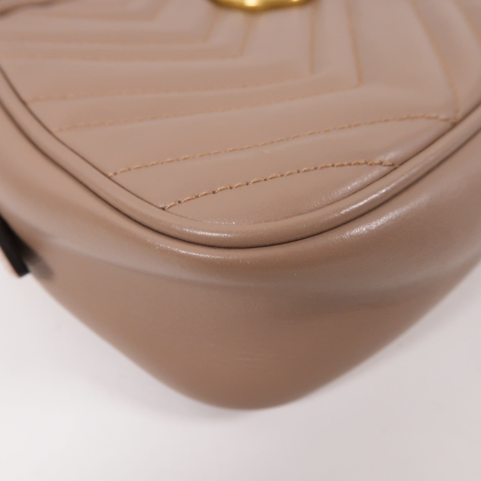GUCCI 牛皮皮革GG Marmont Small金扣肩背袋啡色