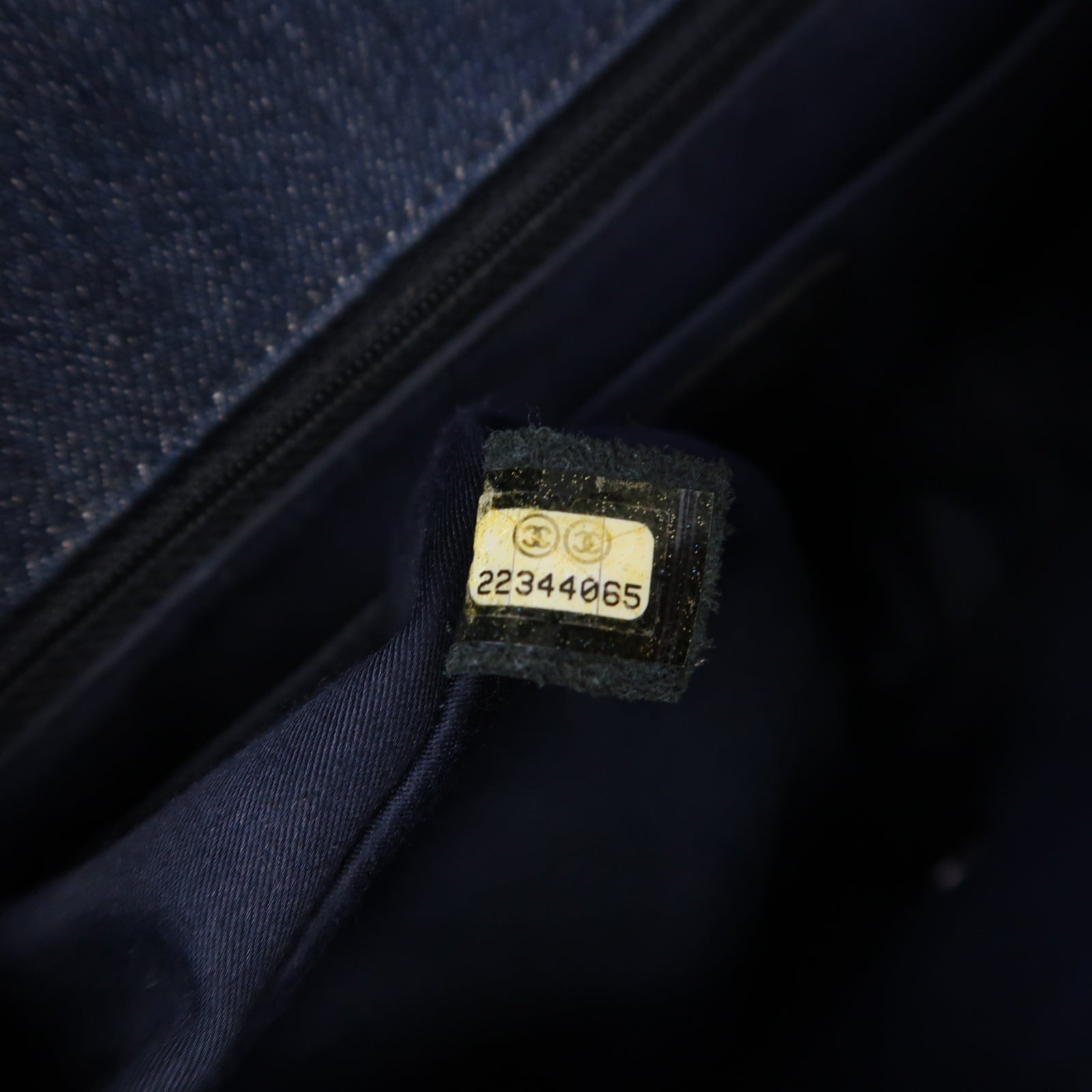 CHANEL 牛仔布Shoulder Bag銀扣鏈帶肩背袋藍色