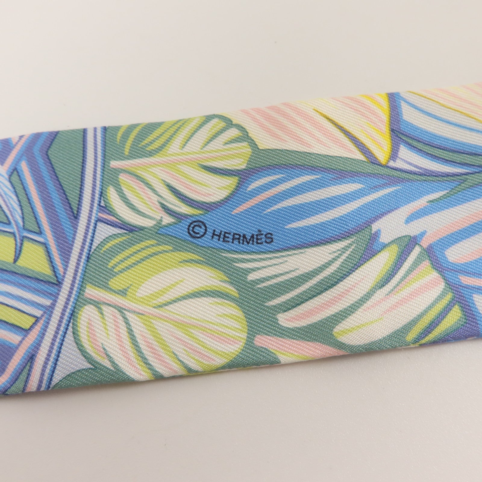 HERMES 絲質Twilly絲巾
