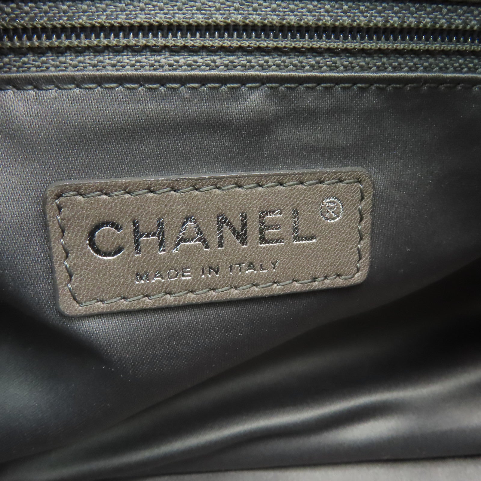 CHANEL 【清倉大減價】菱格皮革Bubble Bag銀扣鏈帶肩背袋啡色