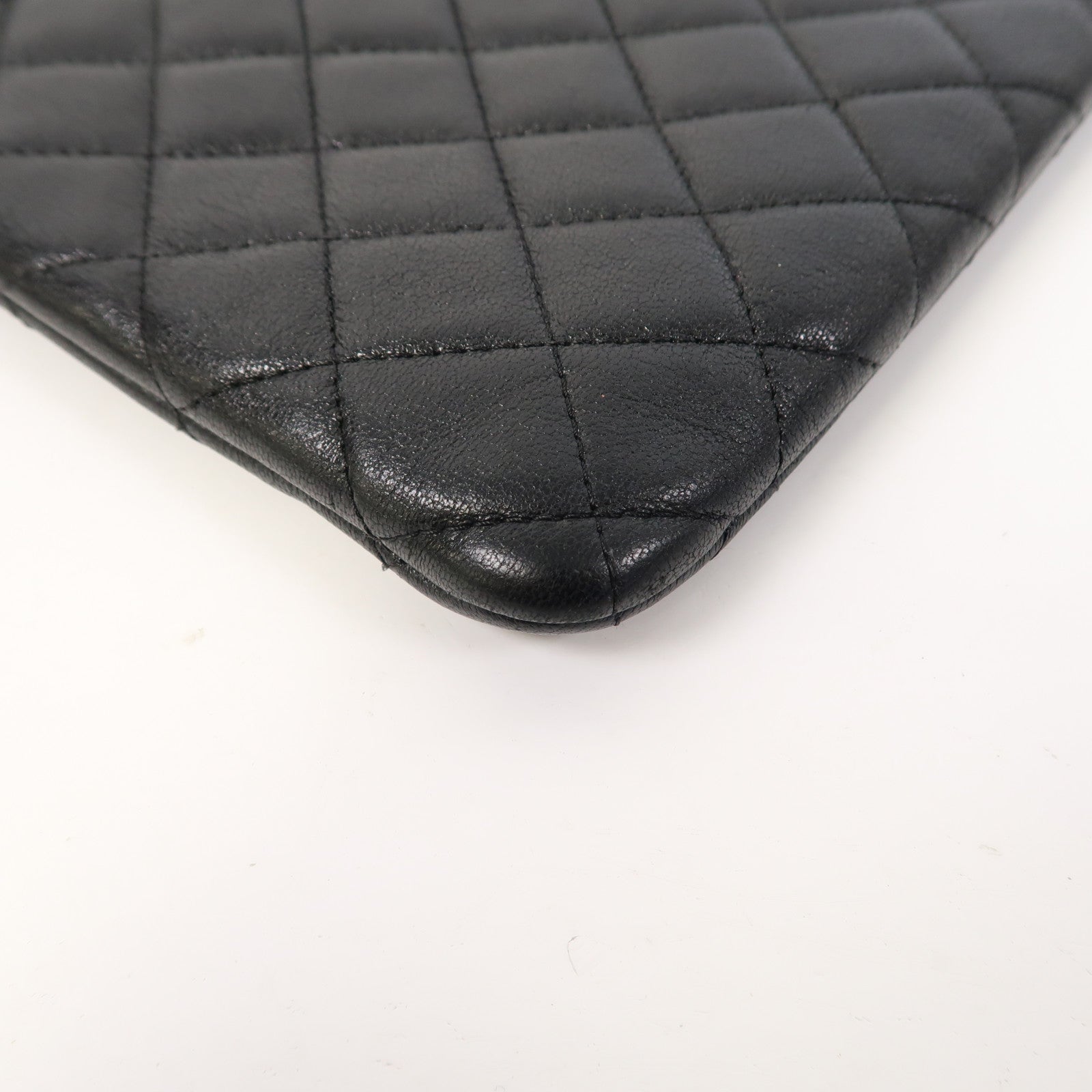 CHANEL 菱格牛皮皮革Clutch銀扣手拿包黑色