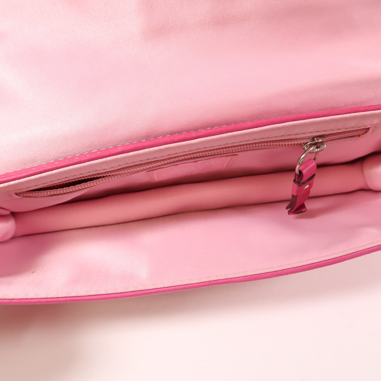 COACH 【激減優惠】Satin Pouch銀扣手拿包