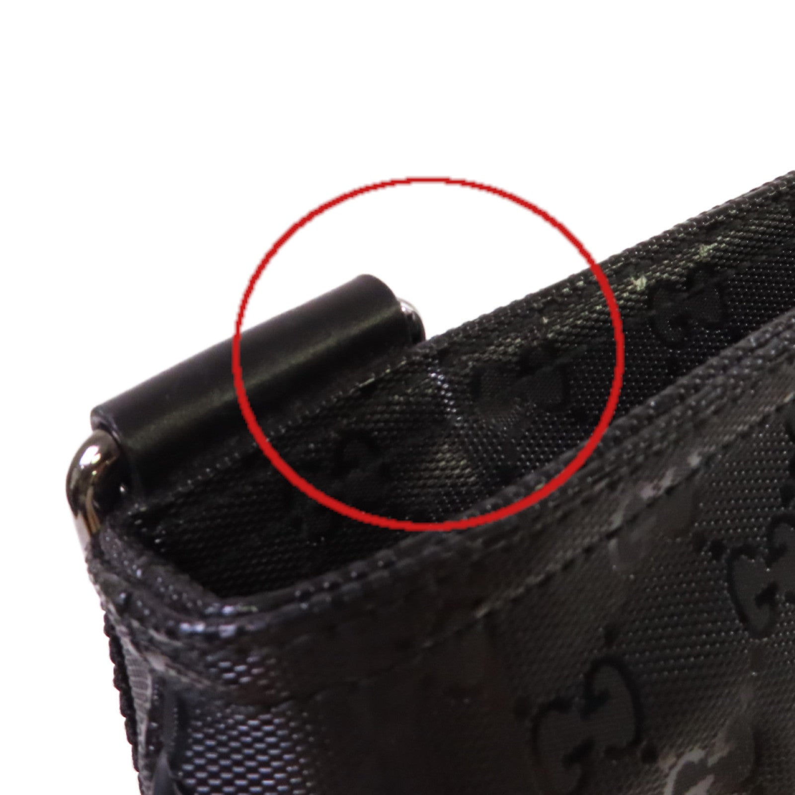 GUCCI 塗層帆布Diamante Shoulder Bag銀扣肩背袋黑色