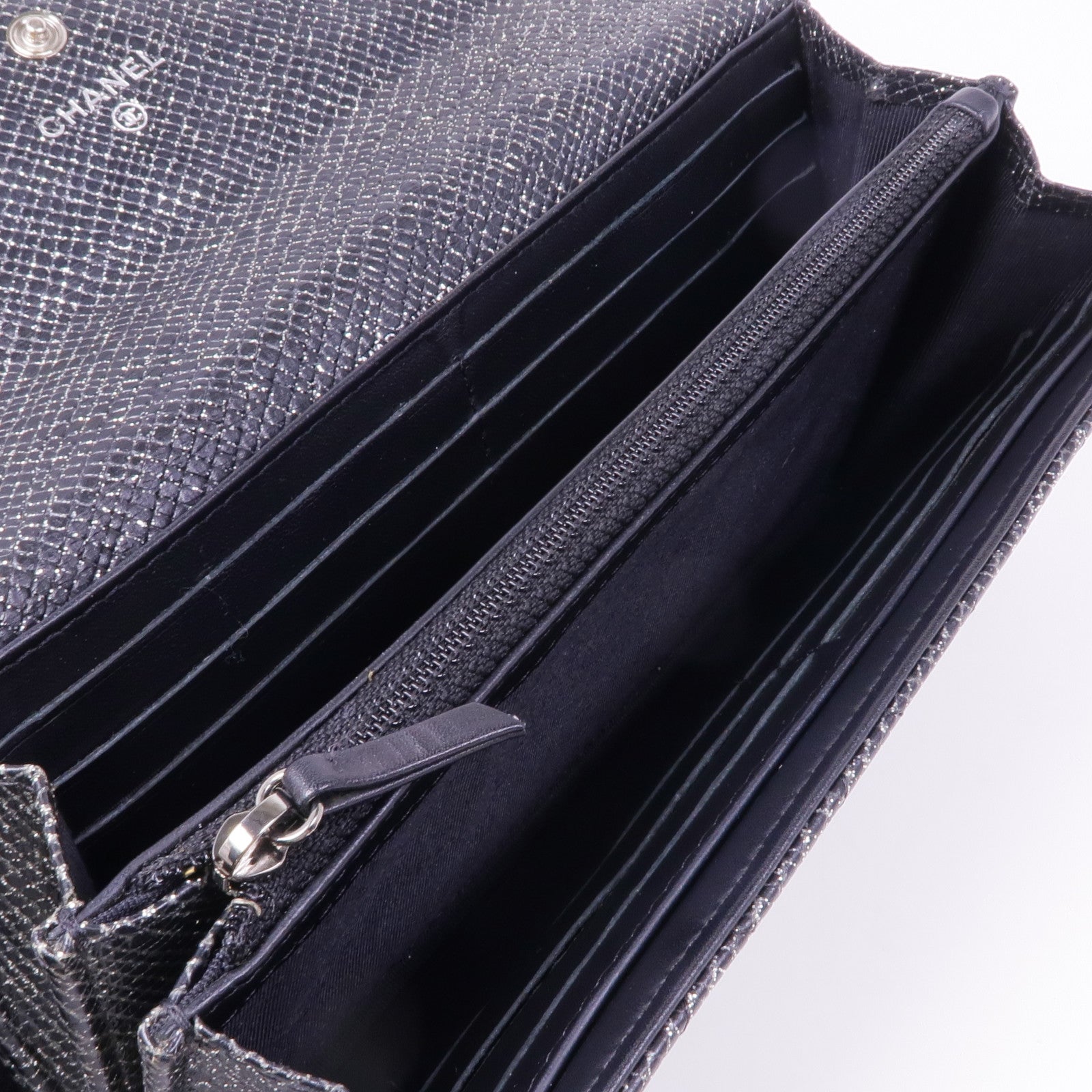 CHANEL 牛皮皮革Long Wallet銀扣長錢包