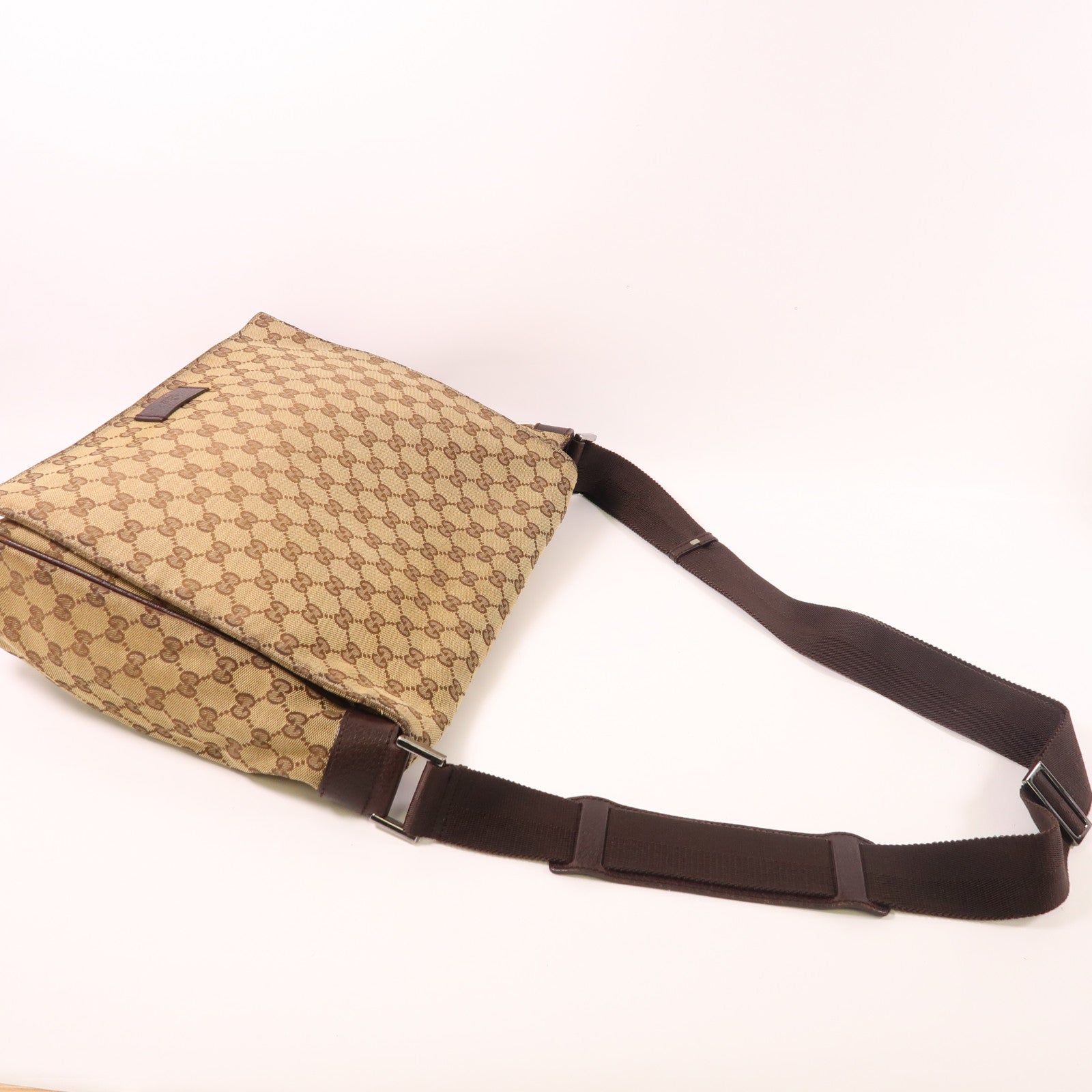 GUCCI 帆布Shoulder Bag銀扣肩背袋