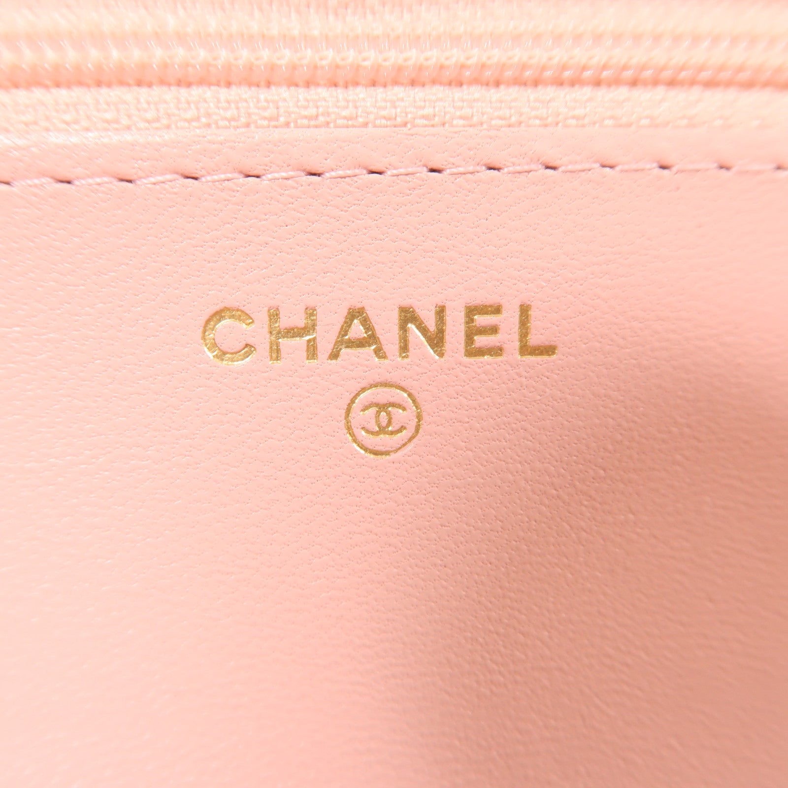 CHANEL 羊皮皮革WOC Wallet On Chain金扣鏈帶肩背袋
