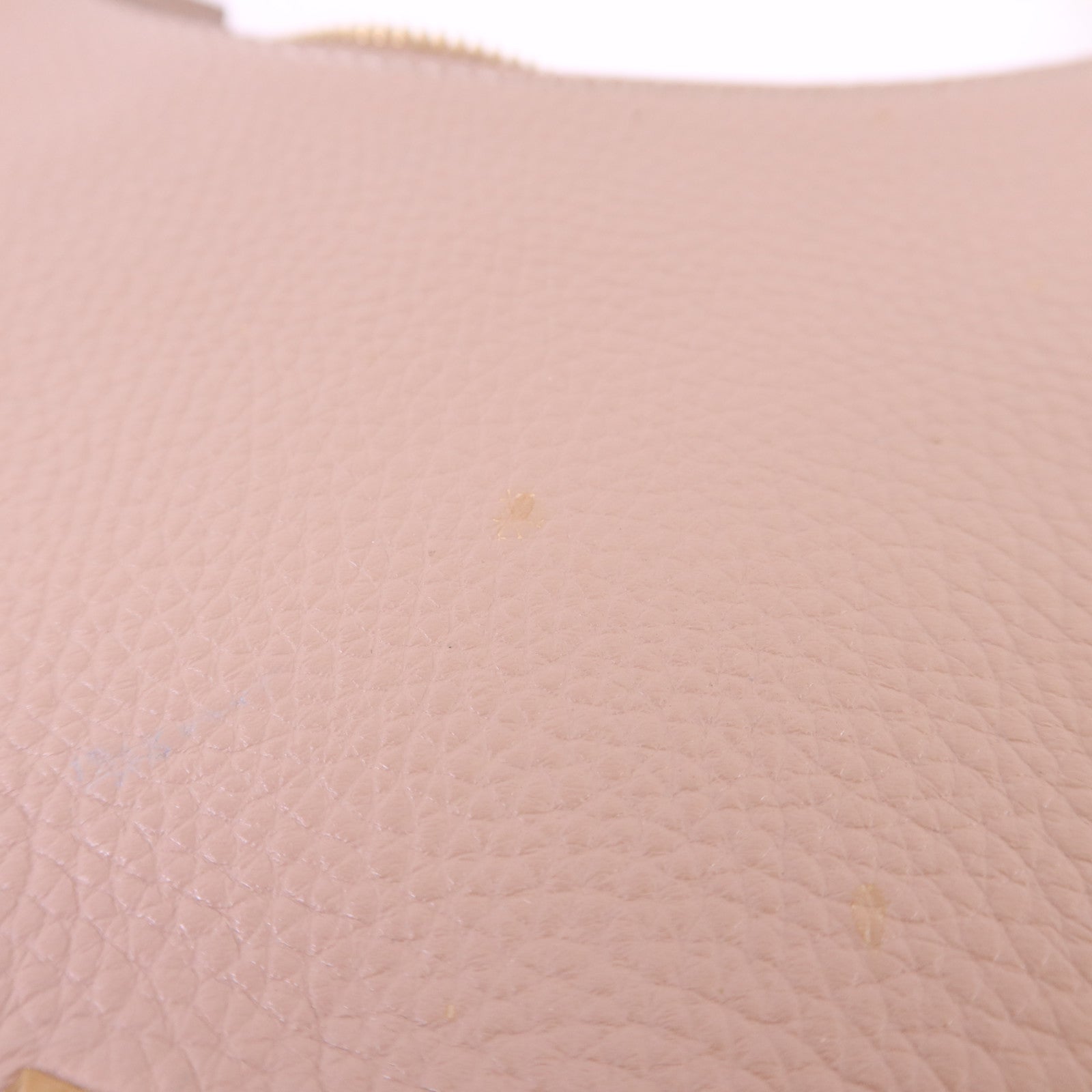 Valentino 牛皮皮革Mini Rockstud Hobo Bag金扣肩背袋