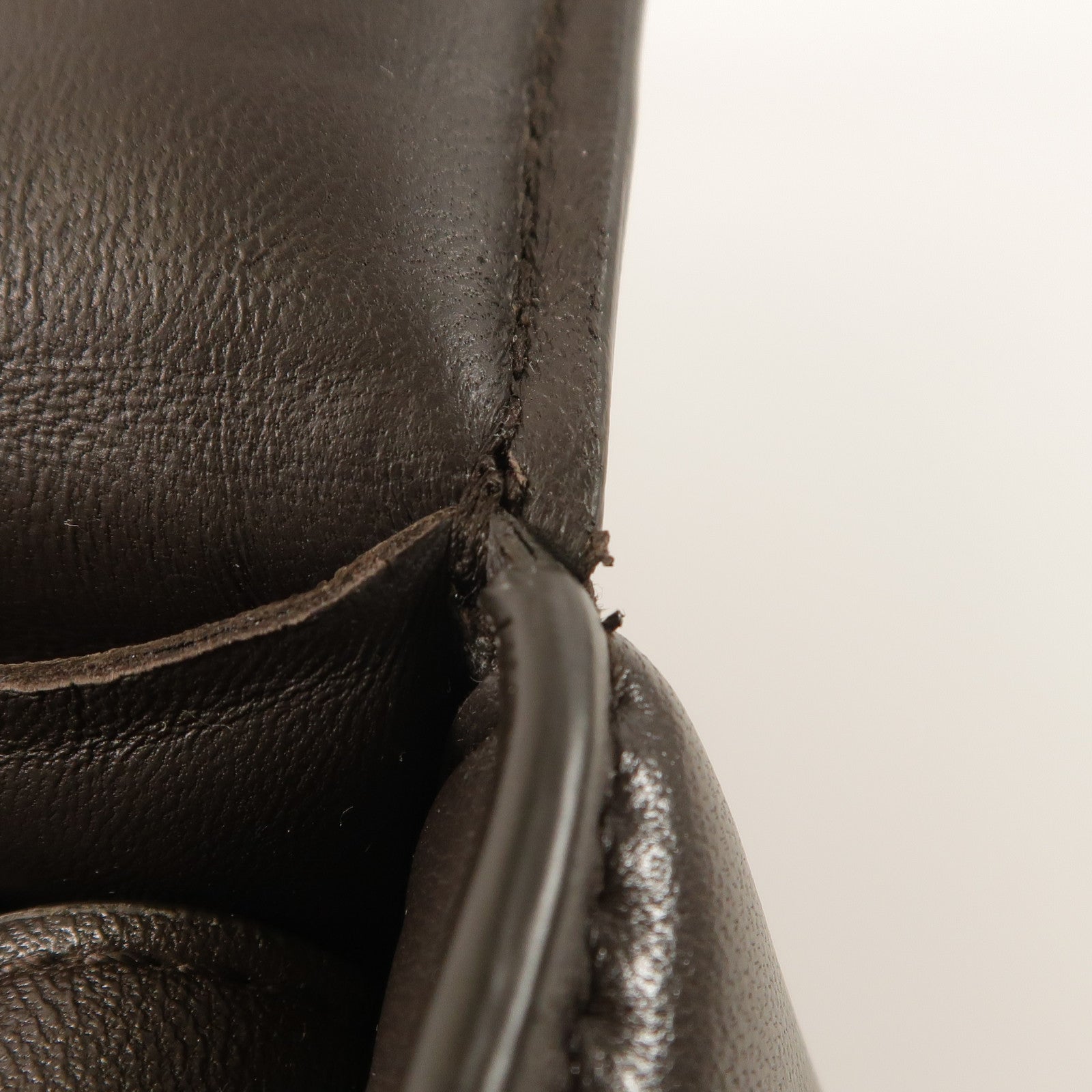 BOTTEGA VENETA 羊皮皮革Padded Cassette肩背袋