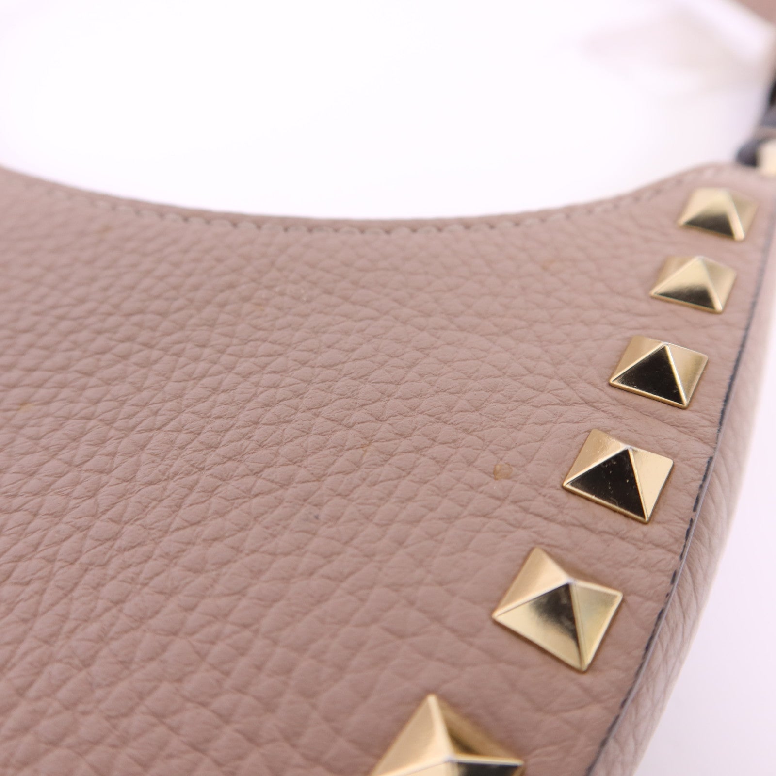 Valentino 【激減優惠】牛皮皮革Mini Rockstud Hobo Bag金扣肩背袋