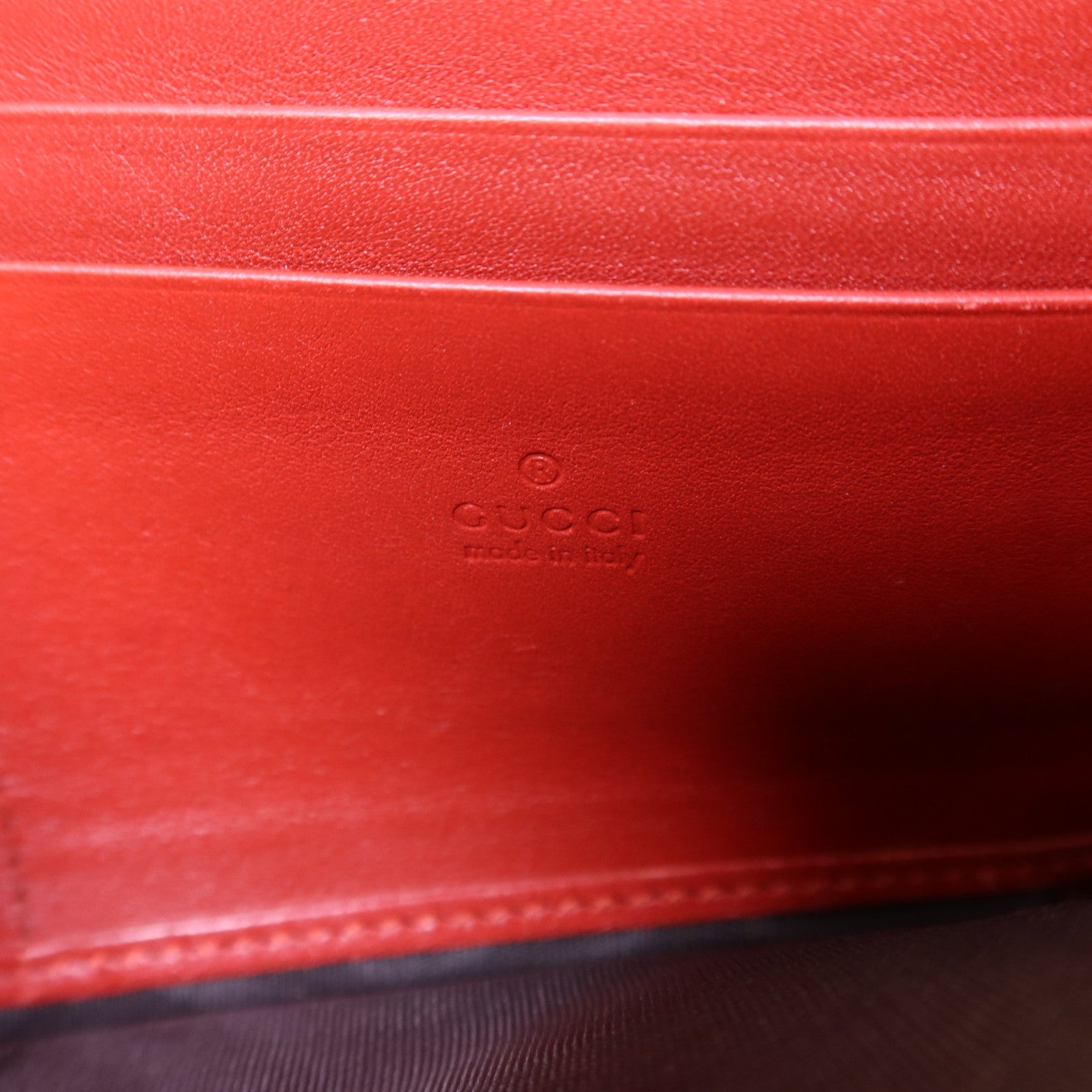 GUCCI 牛皮皮革GG Marmont金扣鏈帶肩背袋