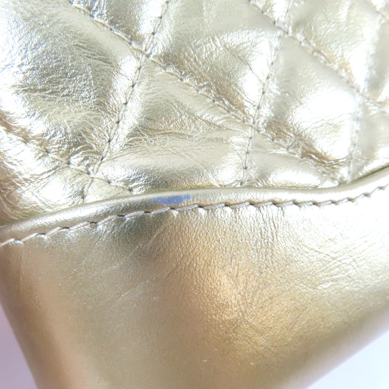 CHANEL 【激減優惠】菱格Gabrielle Clutch With Chain金/銀扣鏈帶肩背袋金色