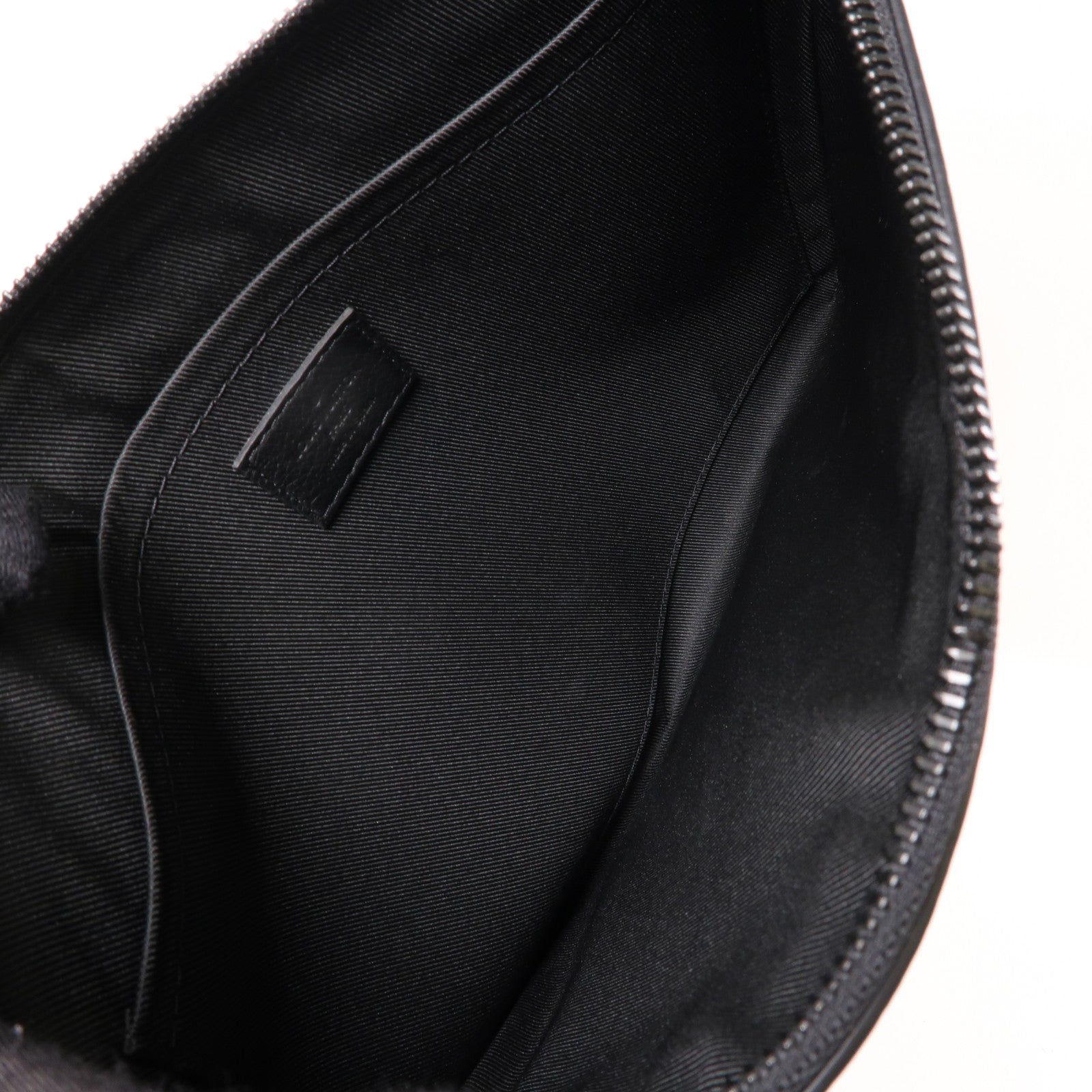 LOUIS VUITTON Monogram Shadow Pochette Voyage Souple手拿包黑色