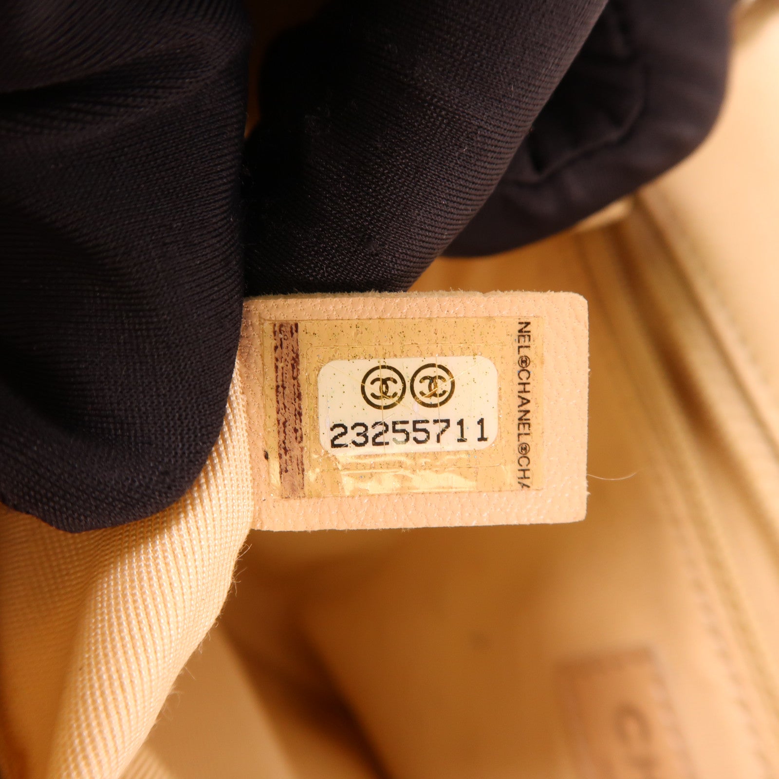 CHANEL 牛皮皮革Chain Shoulder Bag鏈帶肩背袋