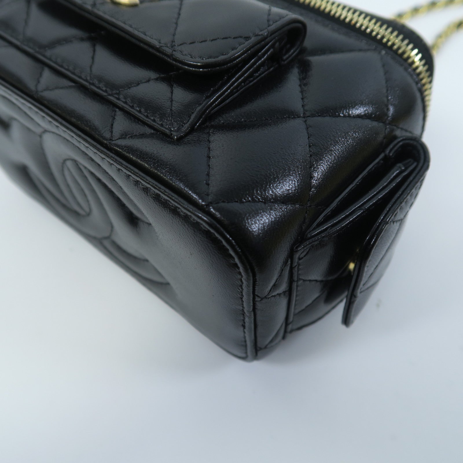 CHANEL **【激減優惠】菱格羊皮皮革Chain Shoulder金扣鏈帶肩背袋黑色