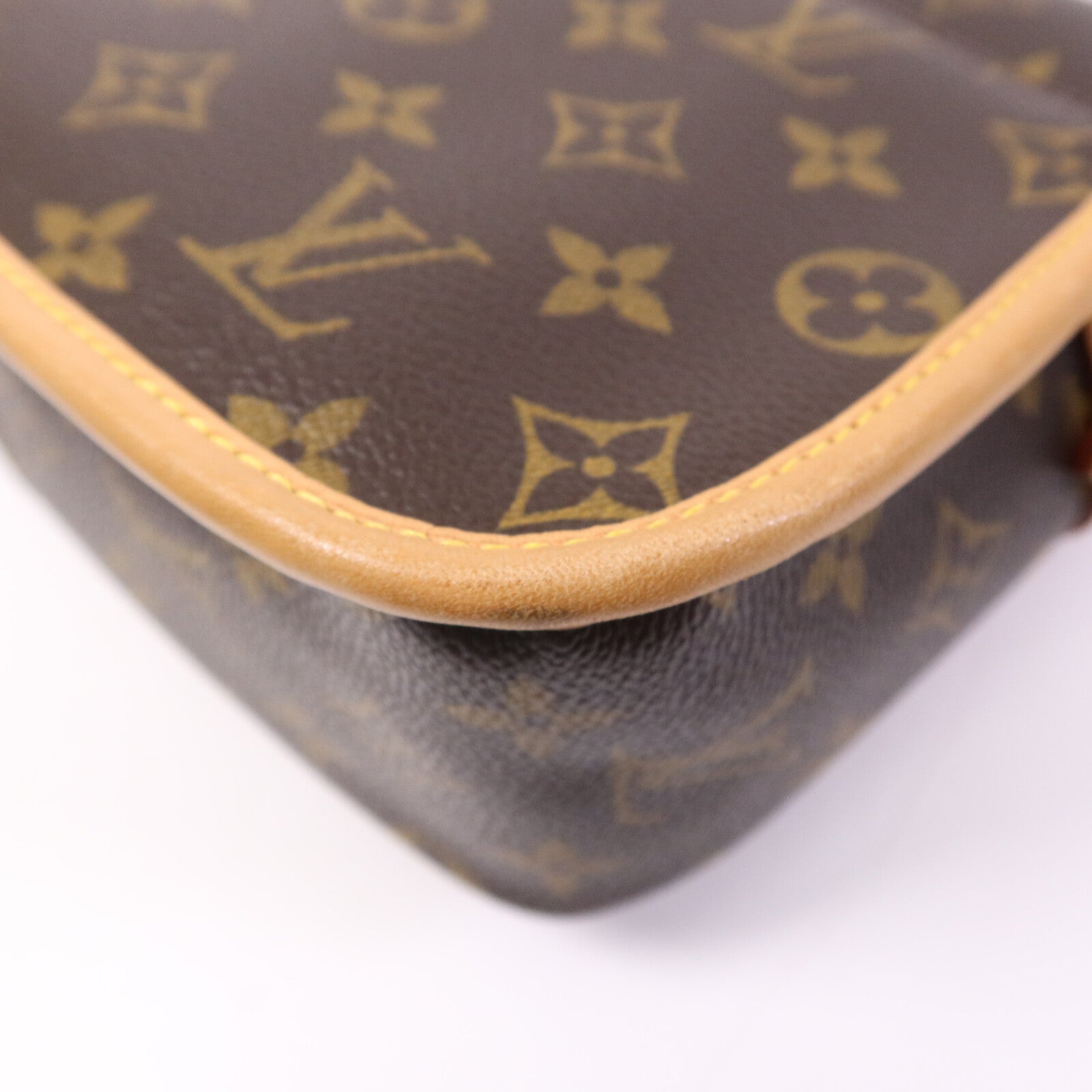 LOUIS VUITTON Monogram Sologne金扣肩背袋