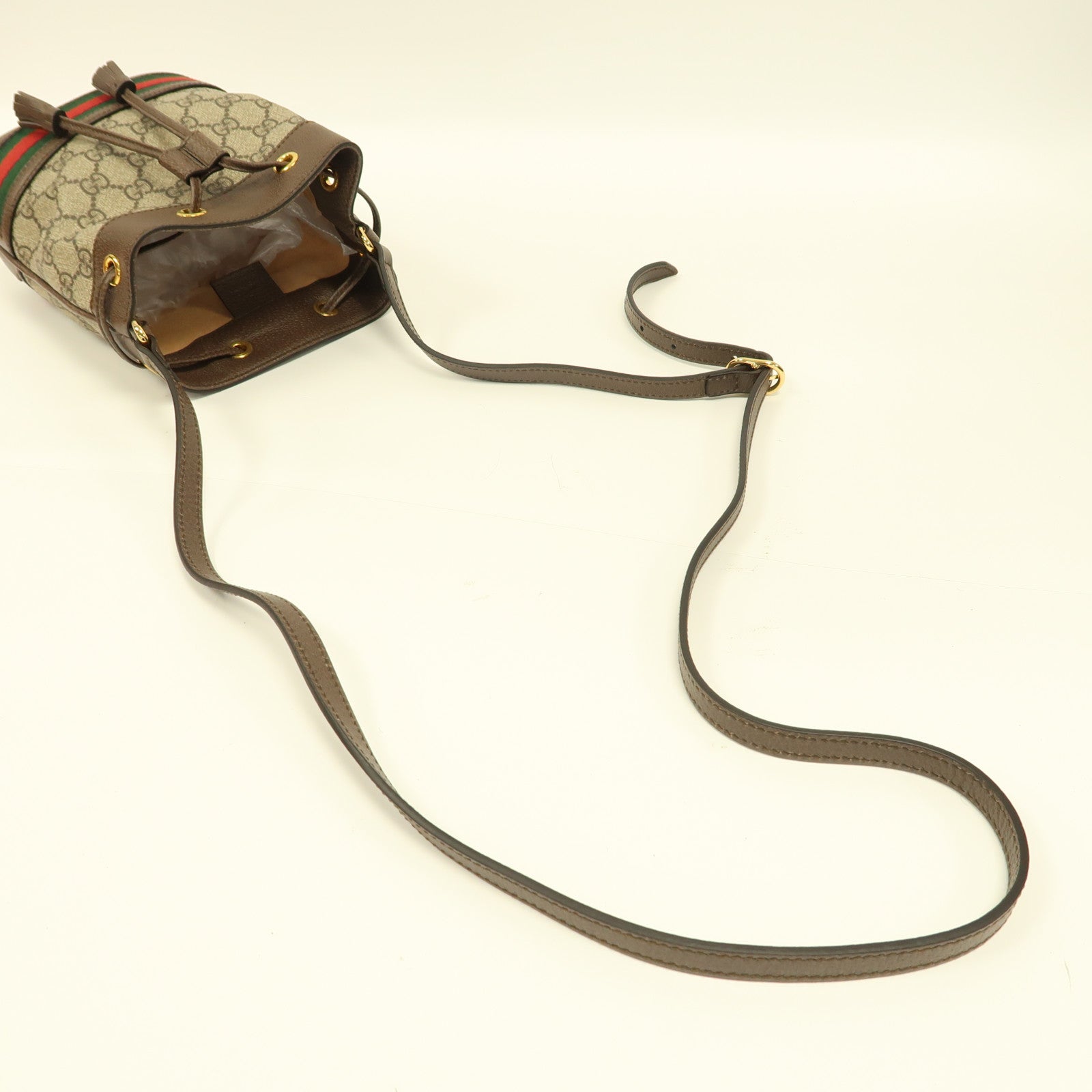 GUCCI 塗層帆布Ophidia GG Mini Bucket金扣肩背袋米色/烏木色