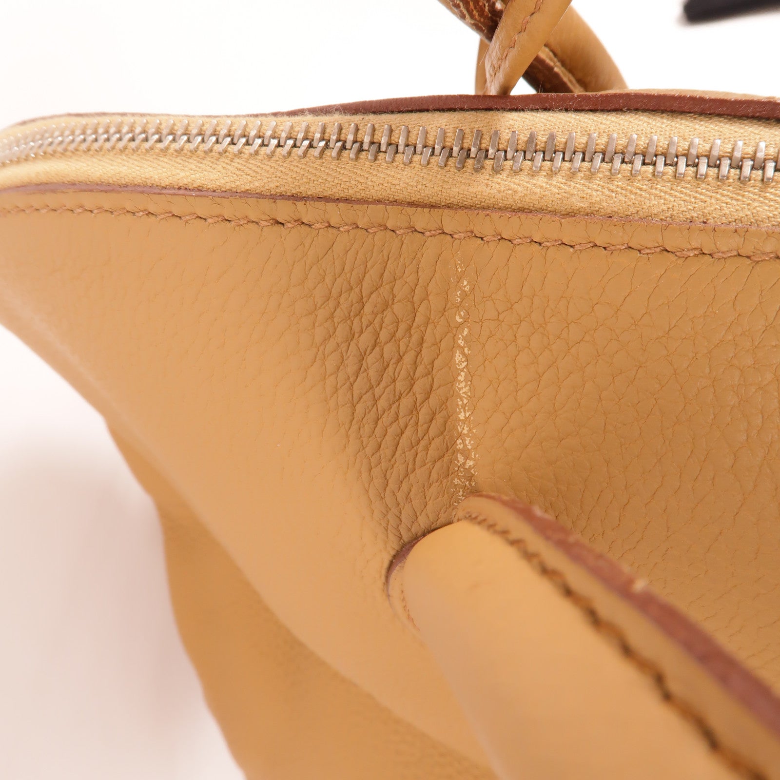 HERMES Clemence皮革Bolide 45手挽袋Biscuit