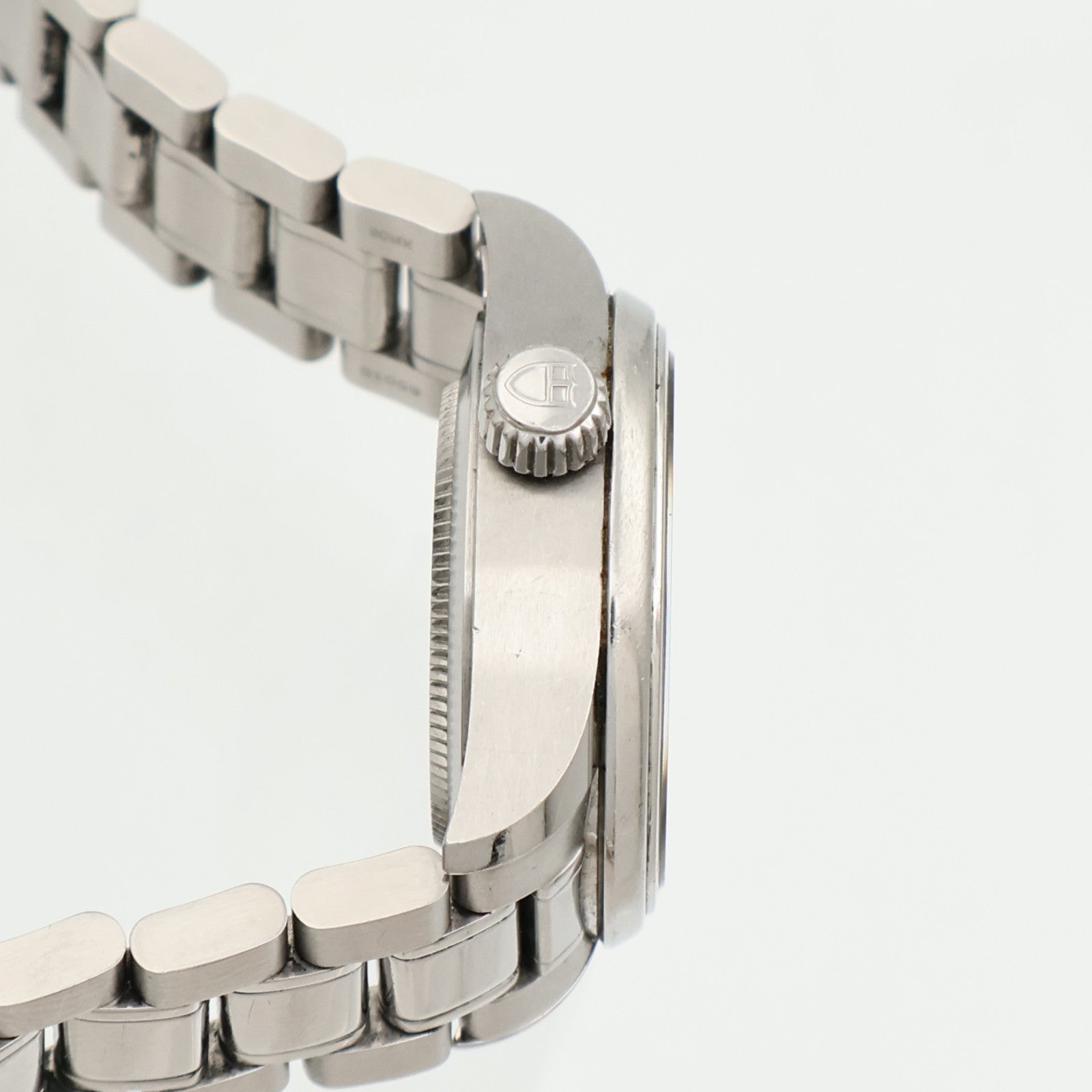 TUDOR Style 12100