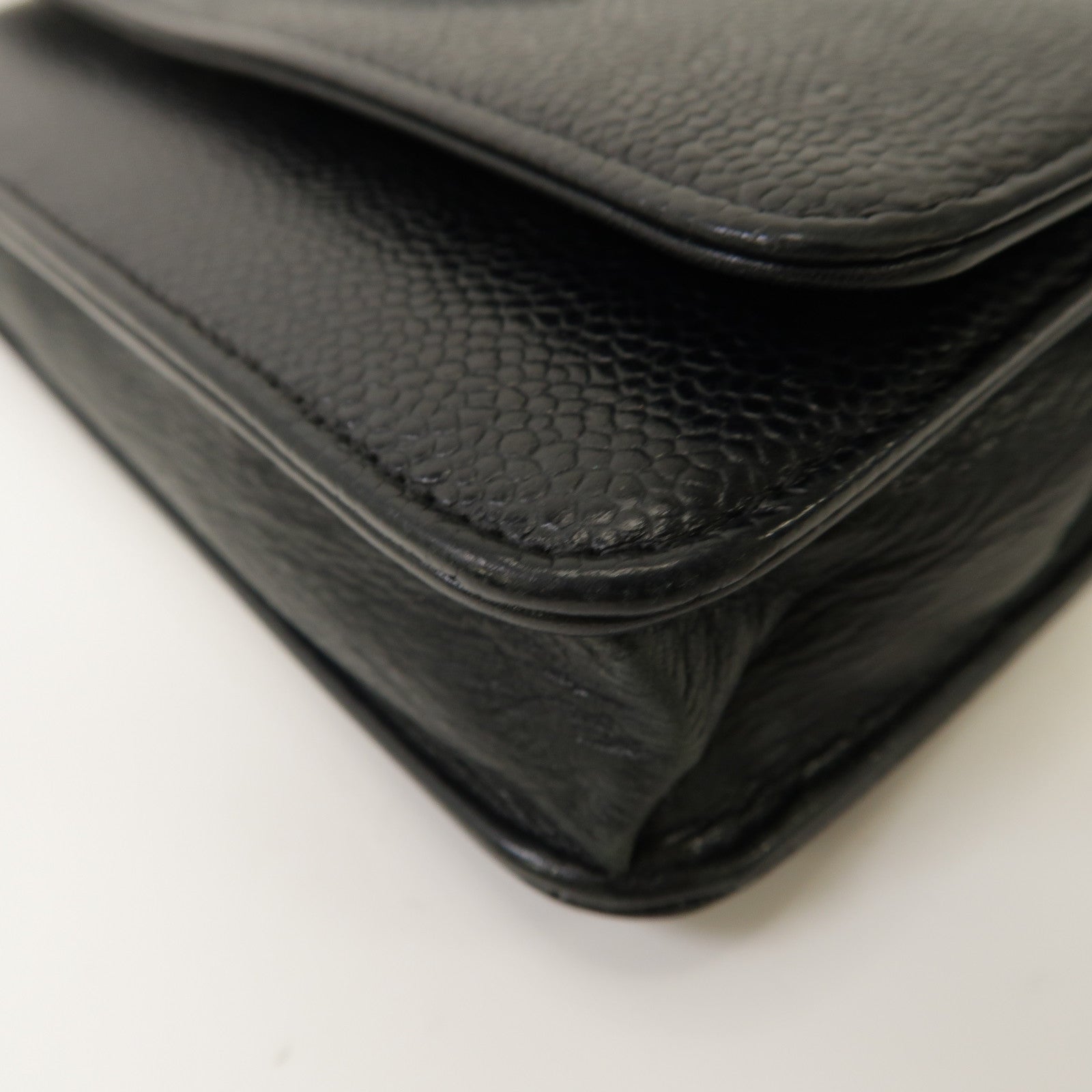 CHANEL Caviar皮革Wallet On Chain銀扣鏈帶肩背袋黑色