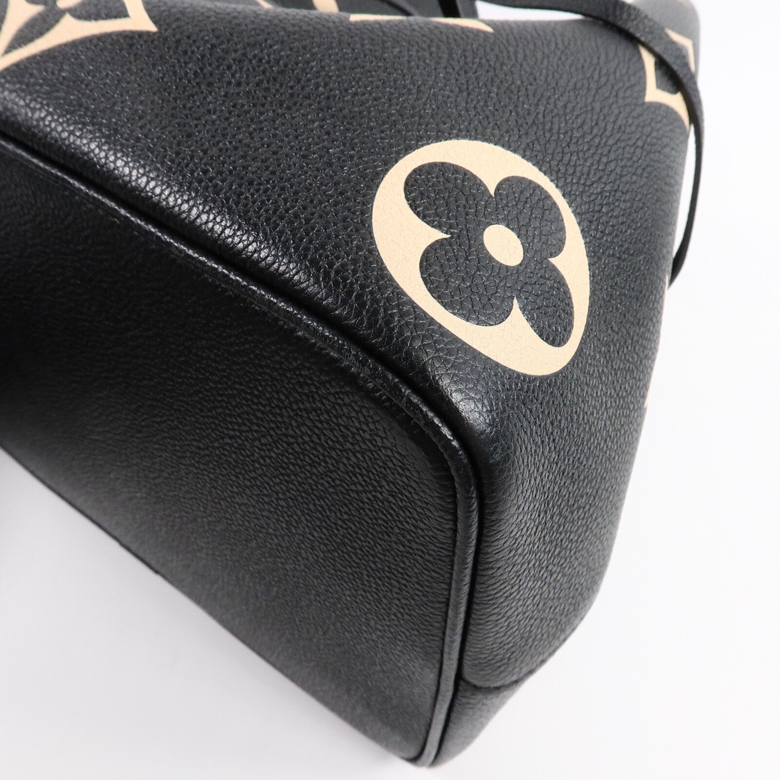 LOUIS VUITTON Monogram Empreinte Bicolor Neo Noe MM金扣手挽肩背兩用袋