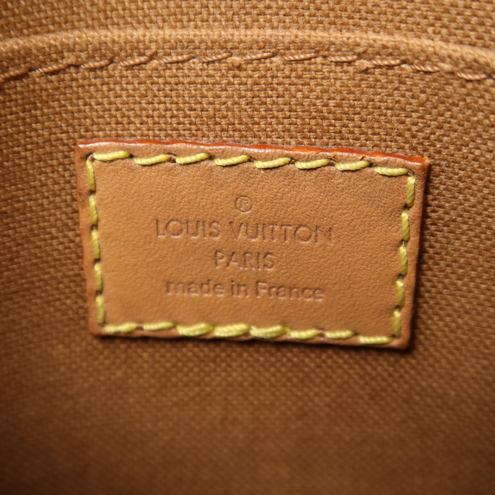 LOUIS VUITTON Monogram Petit Sac Plat手挽肩背兩用袋